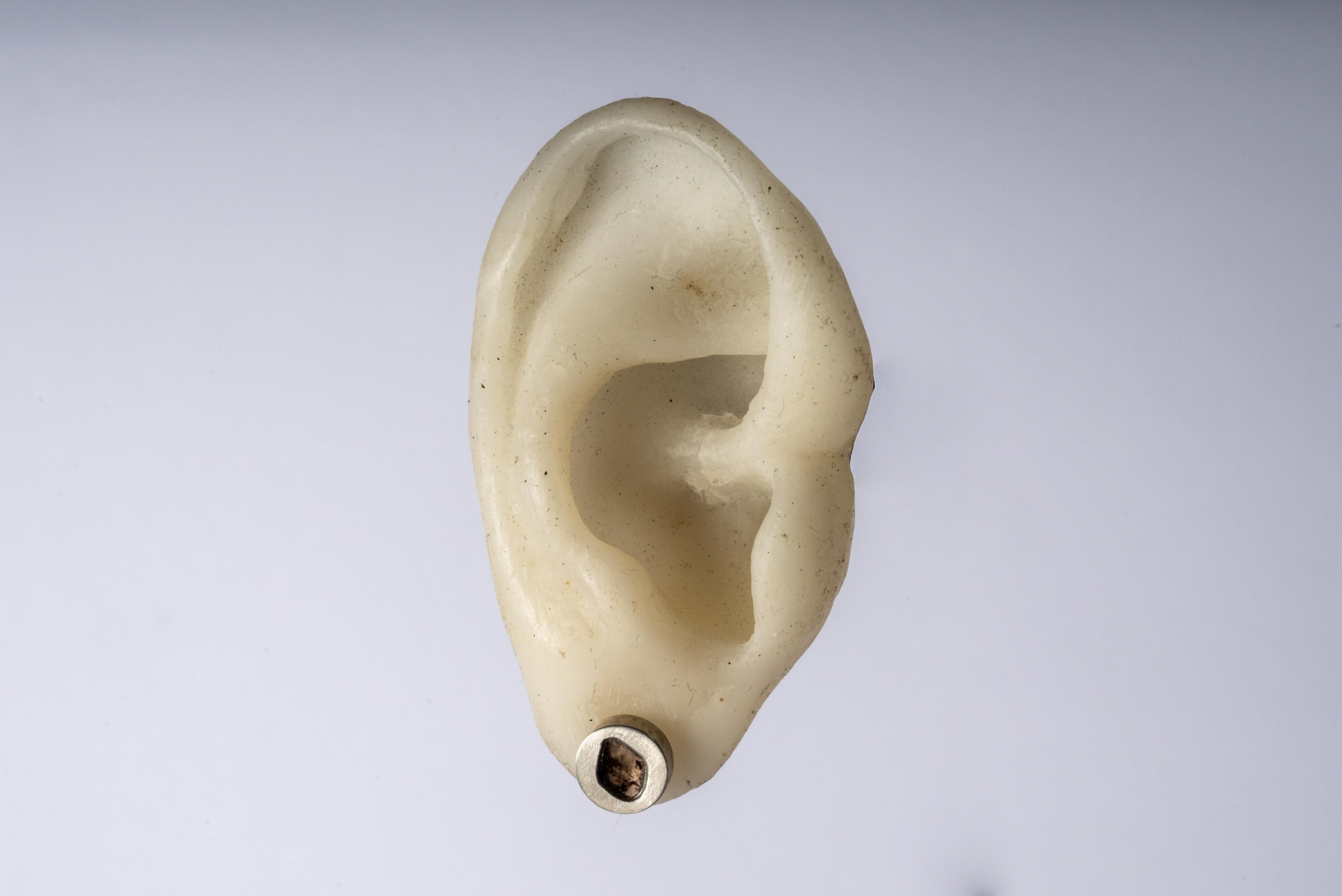 Women's or Men's Stud Earring (0.2 CT, Diamond Slab, MA+DIA) For Sale