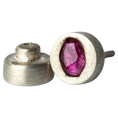 Stud Earring (0.2 CT, Ruby Slice, MA+RUB)