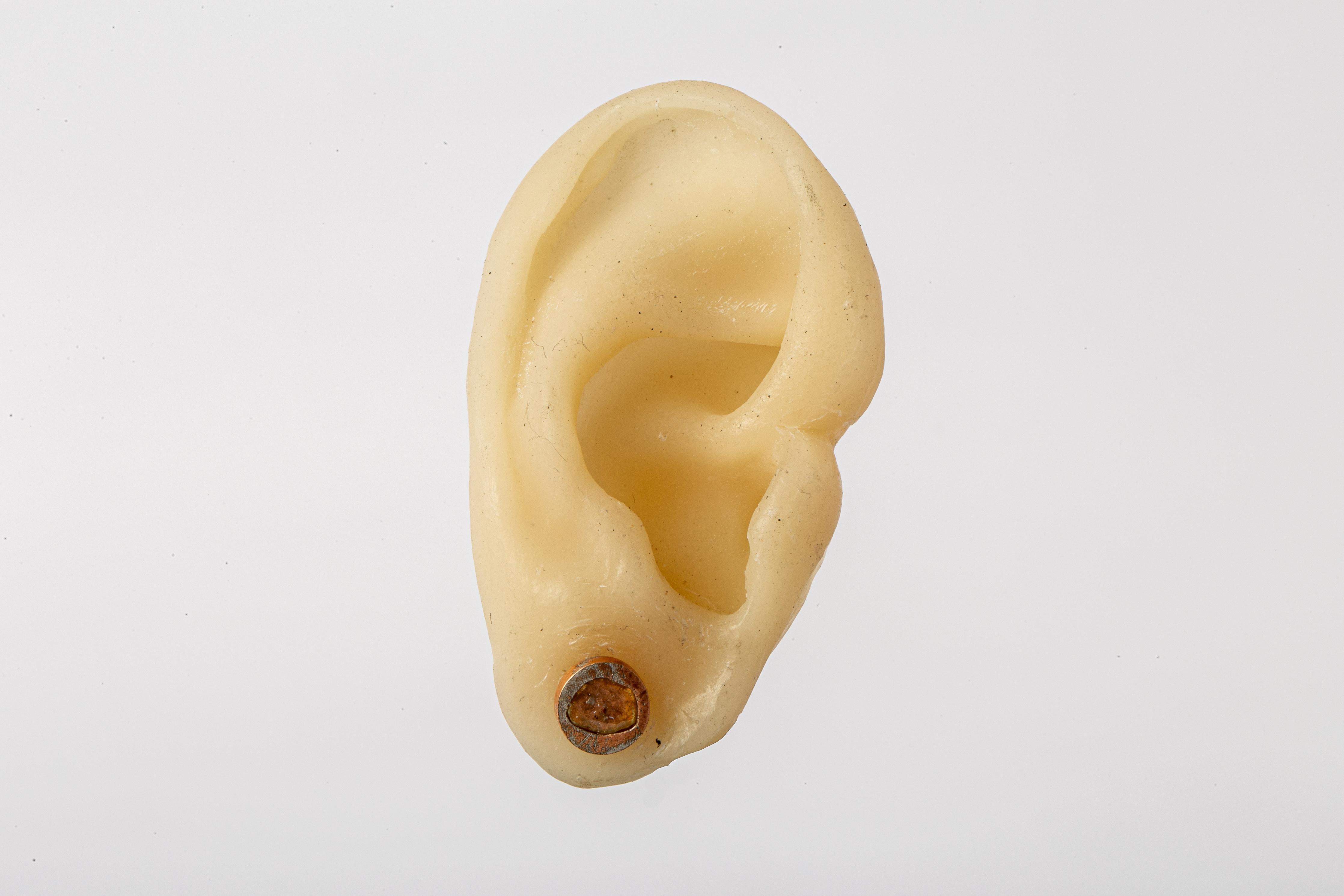 Stud Earring (0.2 CT, Yellow Diamond Slab, AMA+YDIA) For Sale 1