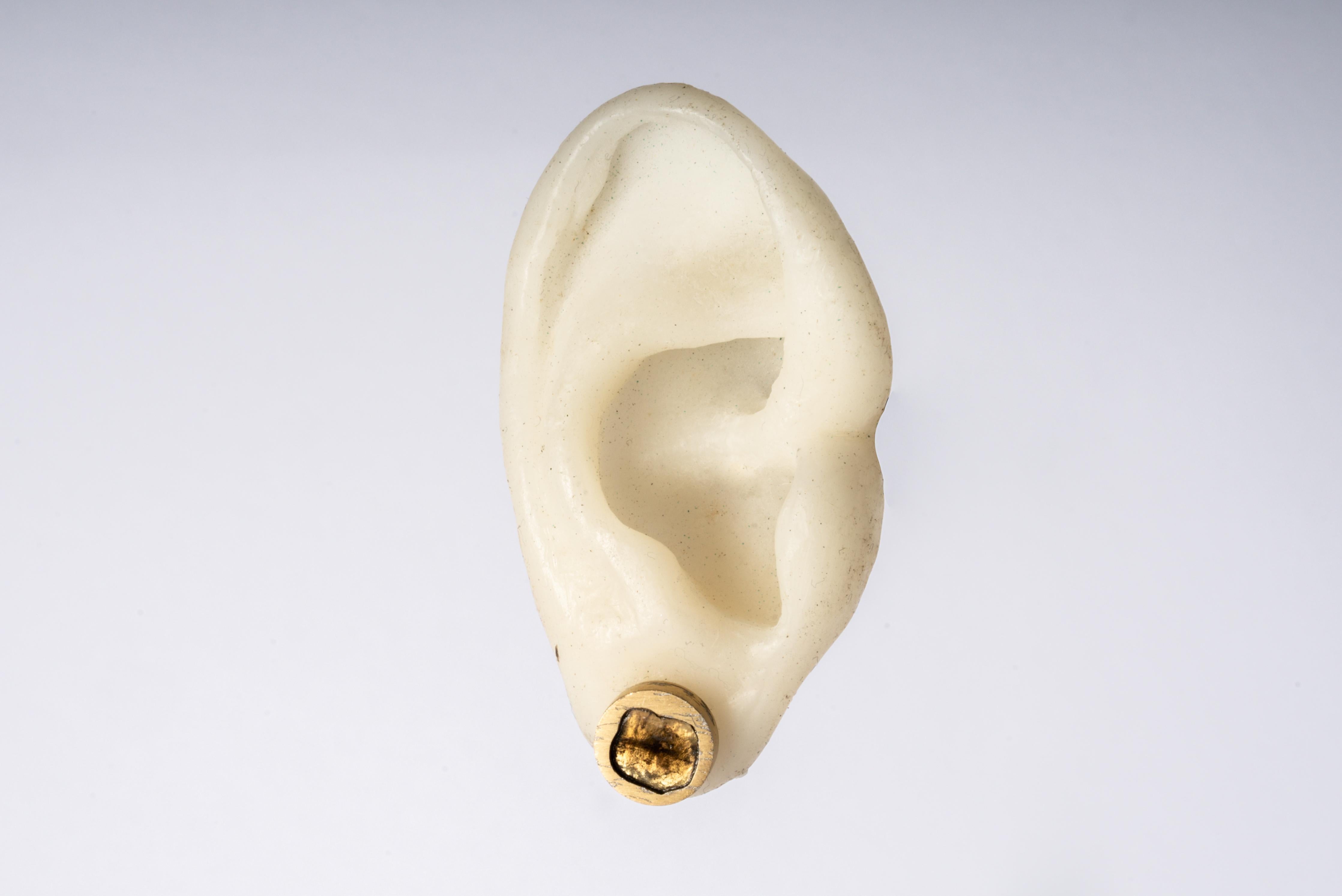 Women's or Men's Stud Earring (0.6 CT, Diamond Slab, AGA+DIA) For Sale