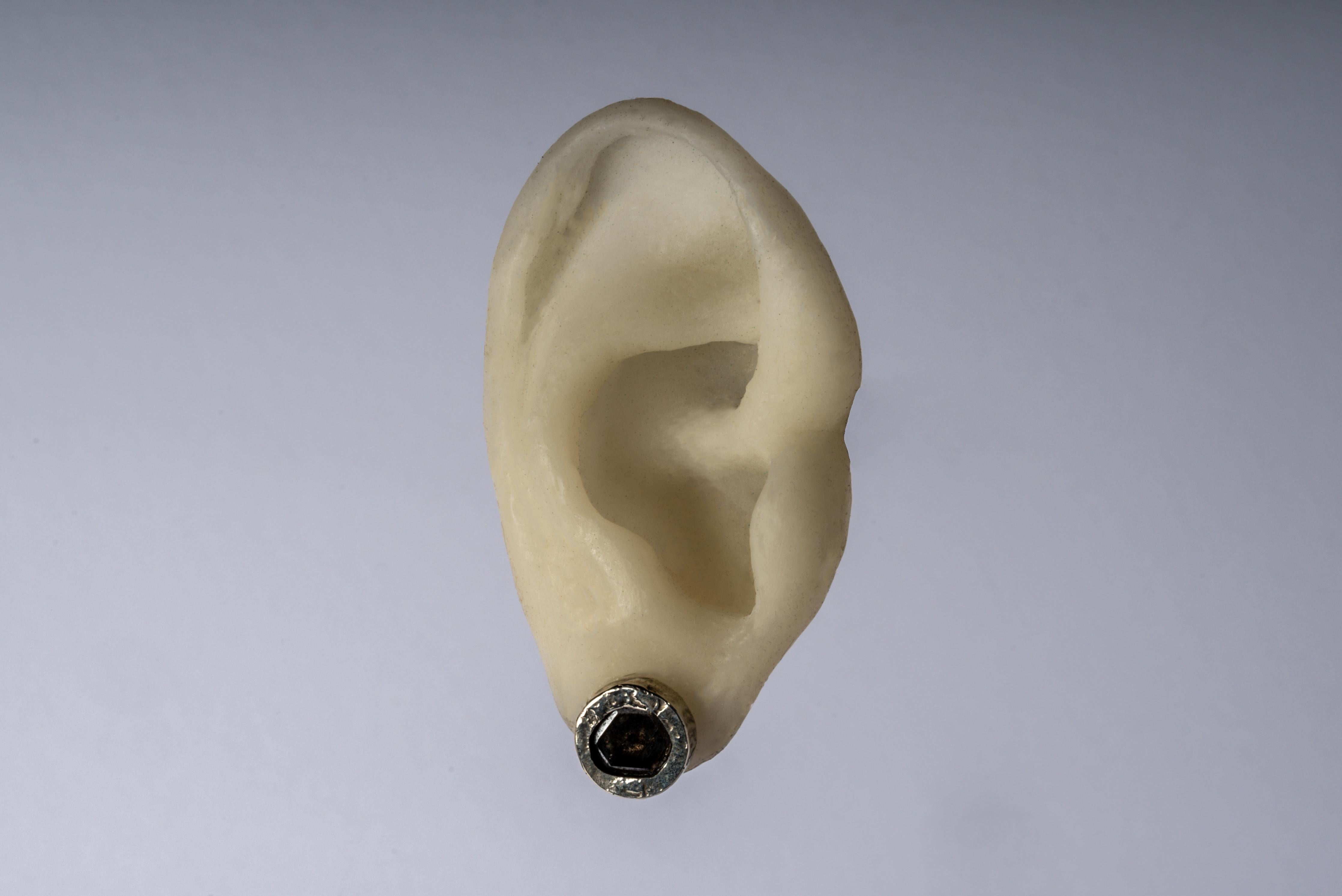 Women's or Men's Stud Earring (Fuse, 0.6 CT, Diamond Slab, DA10KW+DIA) For Sale