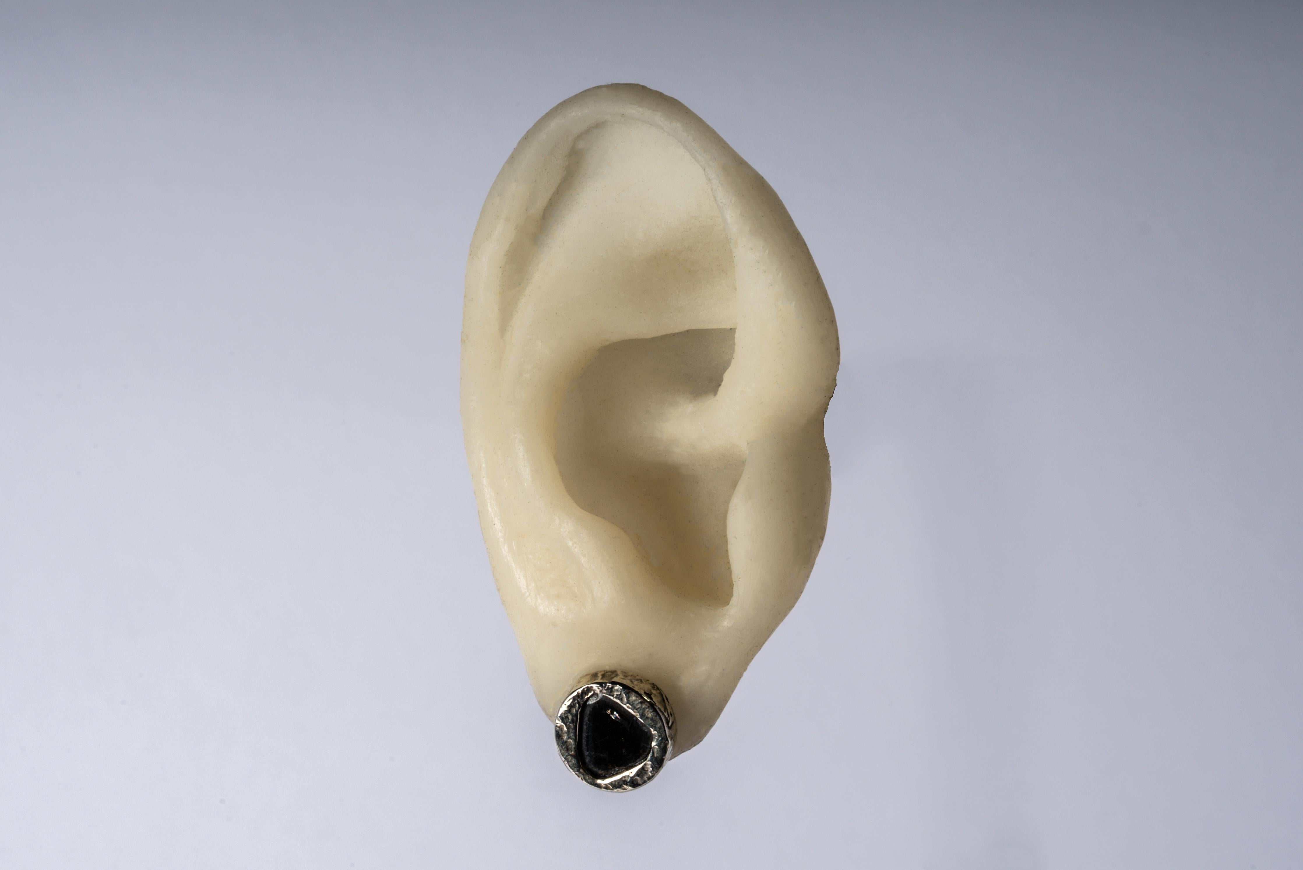 Women's or Men's Stud Earring (Fuse, 0.6 CT, Diamond Slab, KA10KW+DIA) For Sale