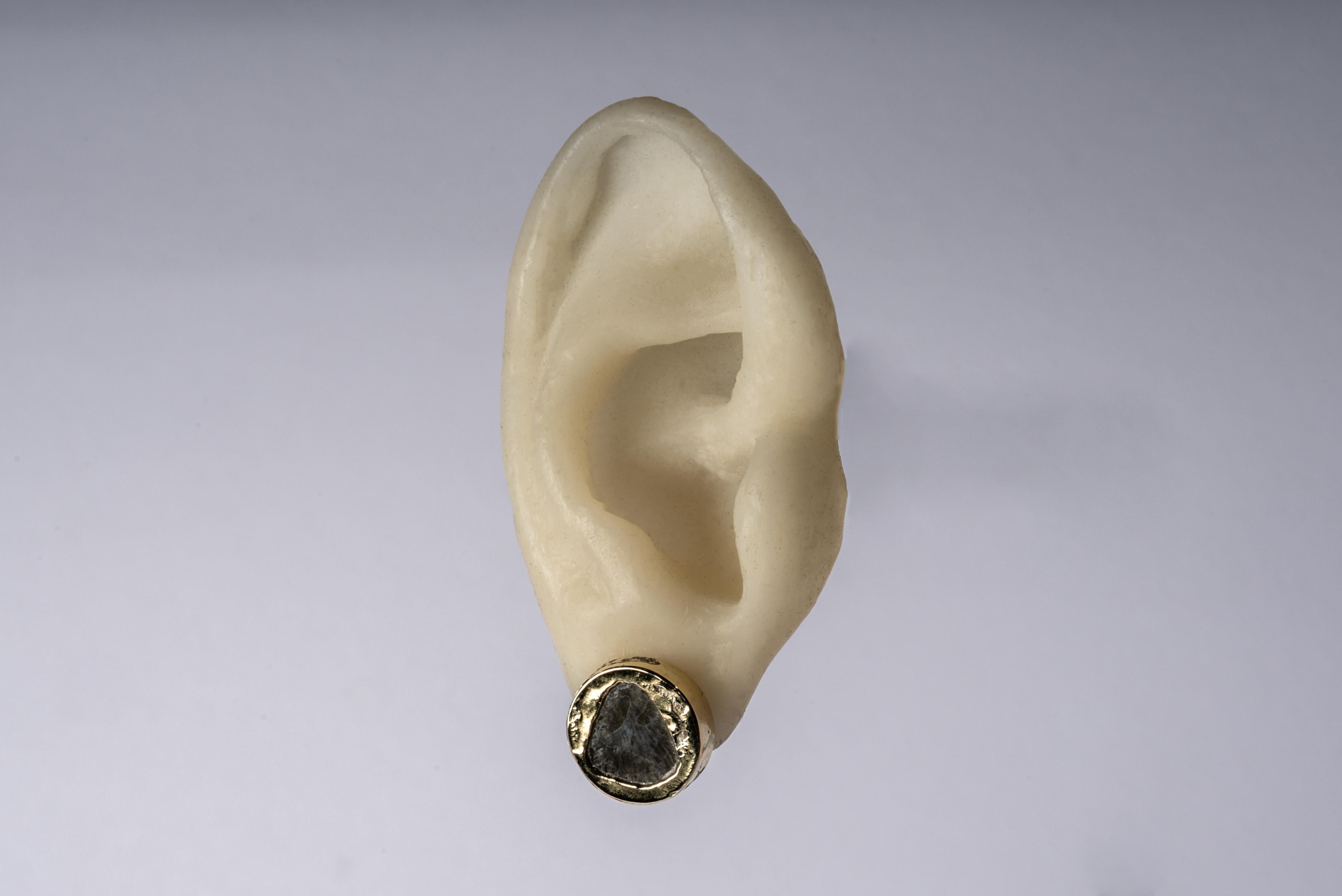 Women's or Men's Stud Earring (Fuse, 0.8 CT, Diamond Slab, DA18K+DIA) For Sale