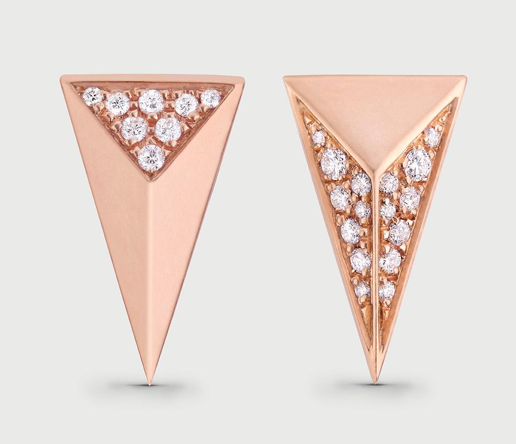 Brilliant Cut Stud Earrings Crafted in 18K Rose Gold & White Diamonds 0.10ct. For Sale