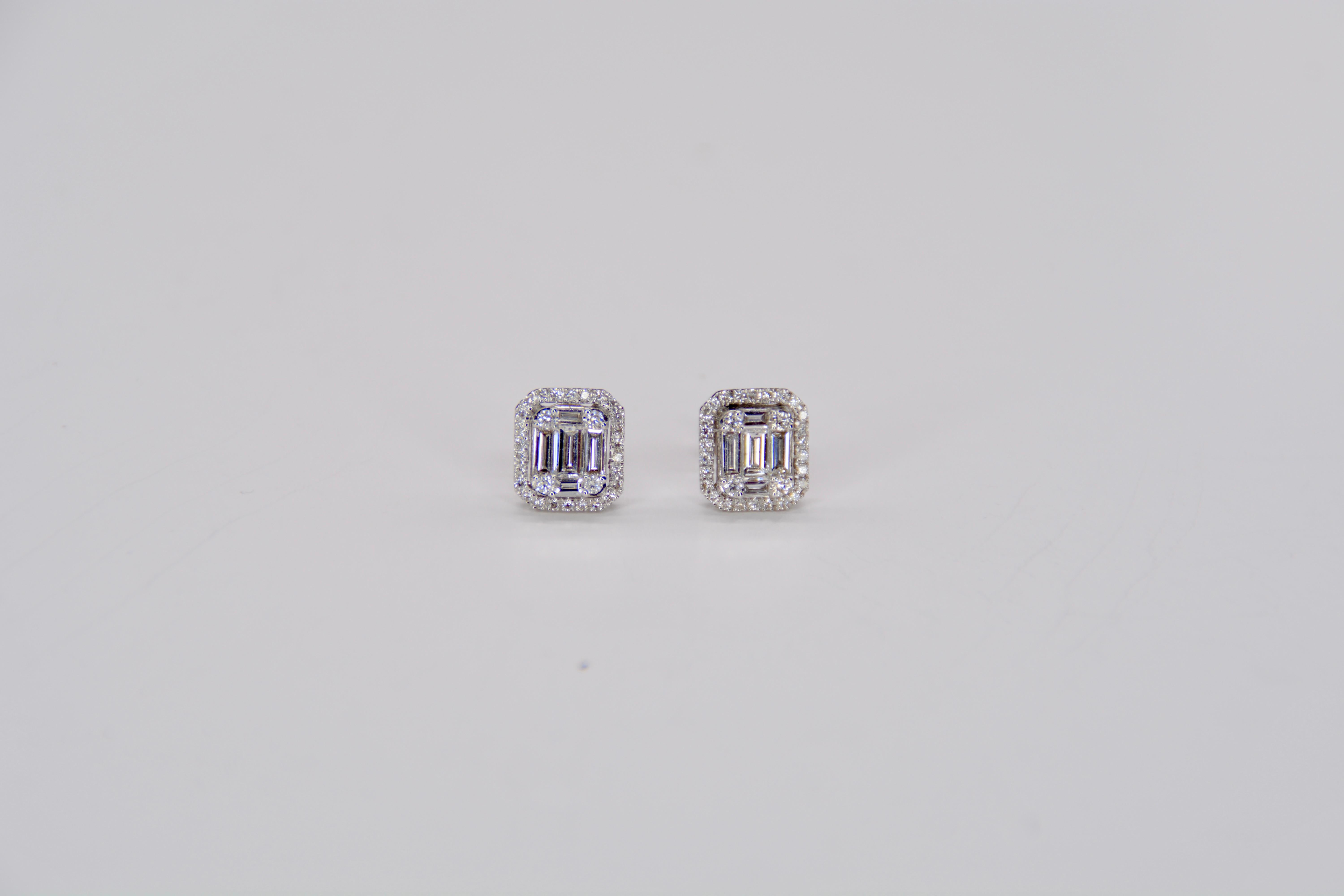 Stud Earrings Diamond Emerald Cut For Sale 2