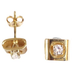 Vintage Stud Earrings Diamonds in Yellow Gold 14 Karat