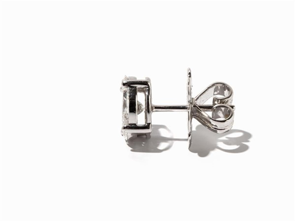 Women's or Men's Stud Earrings with Diamonds, 750 White Gold