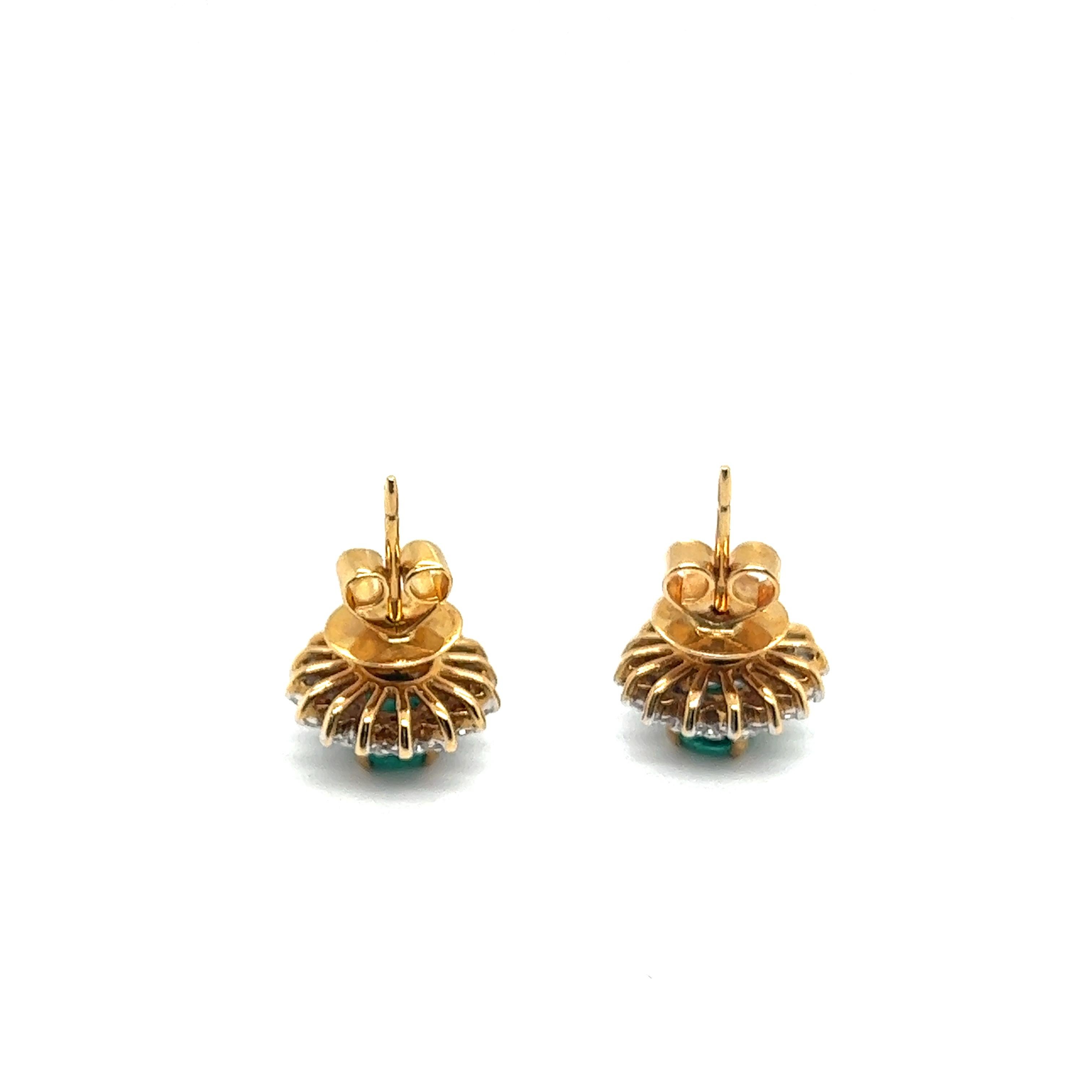 Stud Earrings with Emeralds & Diamonds in 18 Karat Yellow Gold For Sale 5