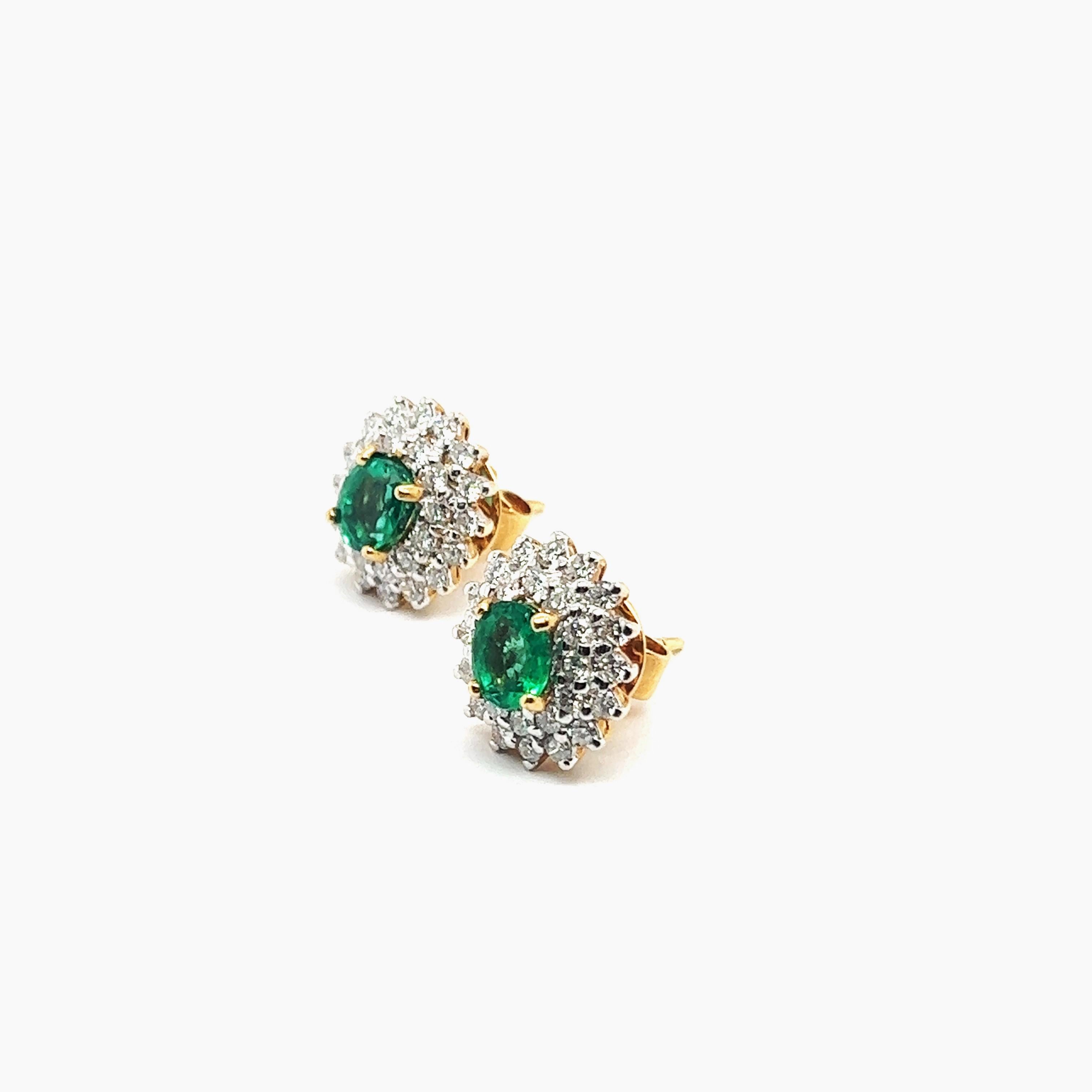 Stud Earrings with Emeralds & Diamonds in 18 Karat Yellow Gold For Sale 7