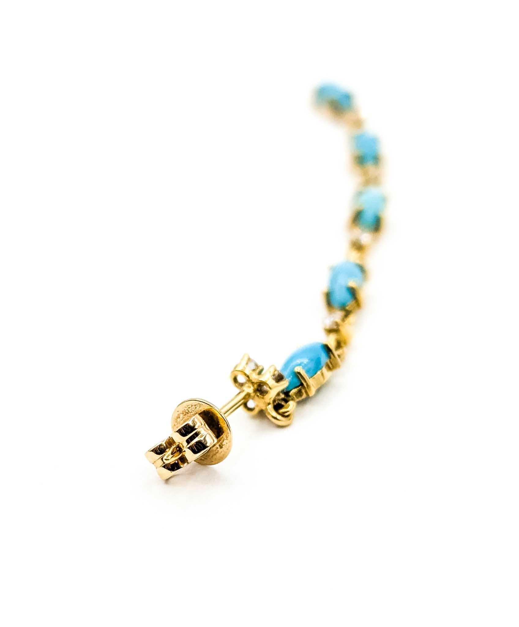 Orecchini pendenti con turchese e diamanti in oro giallo 14k in vendita 2