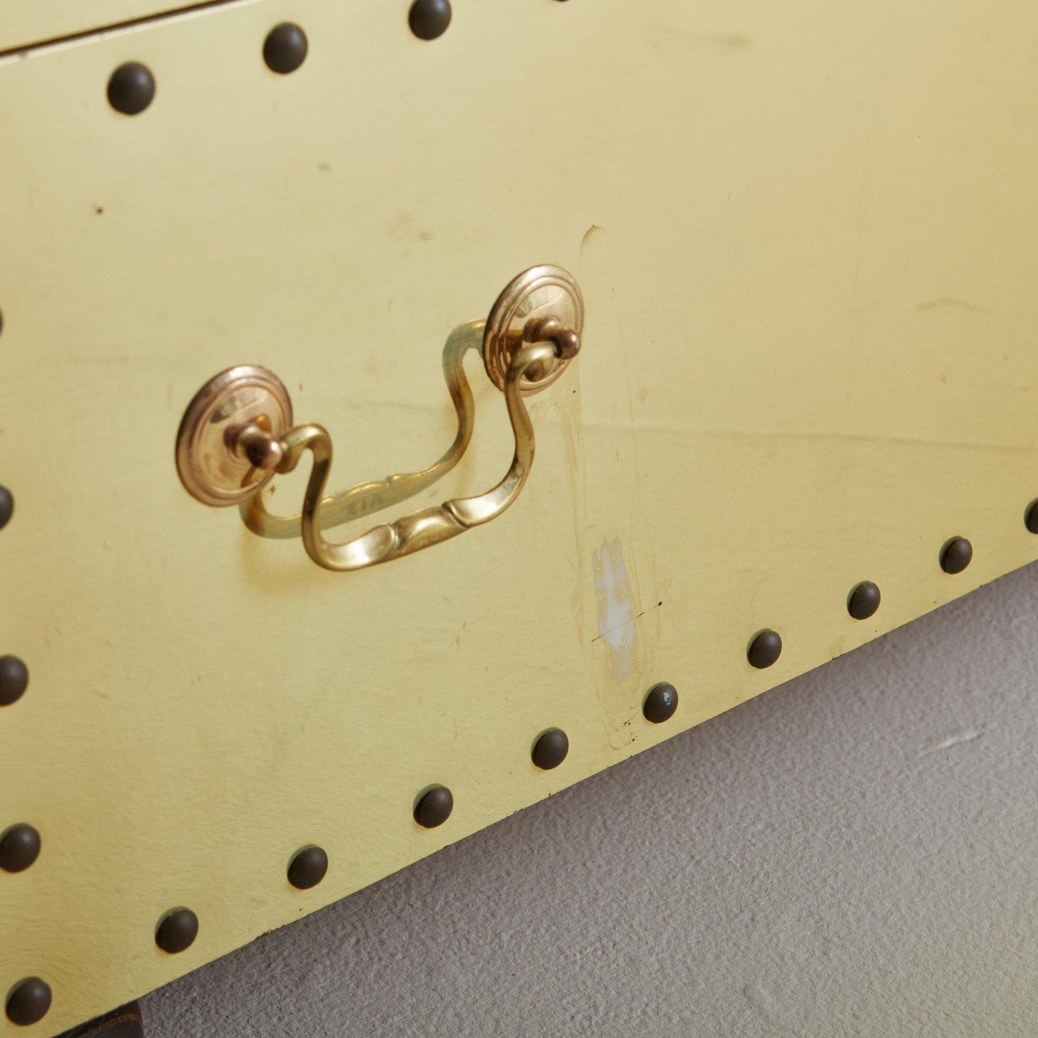 Studded Brass Dresser, 20th Century For Sale 1