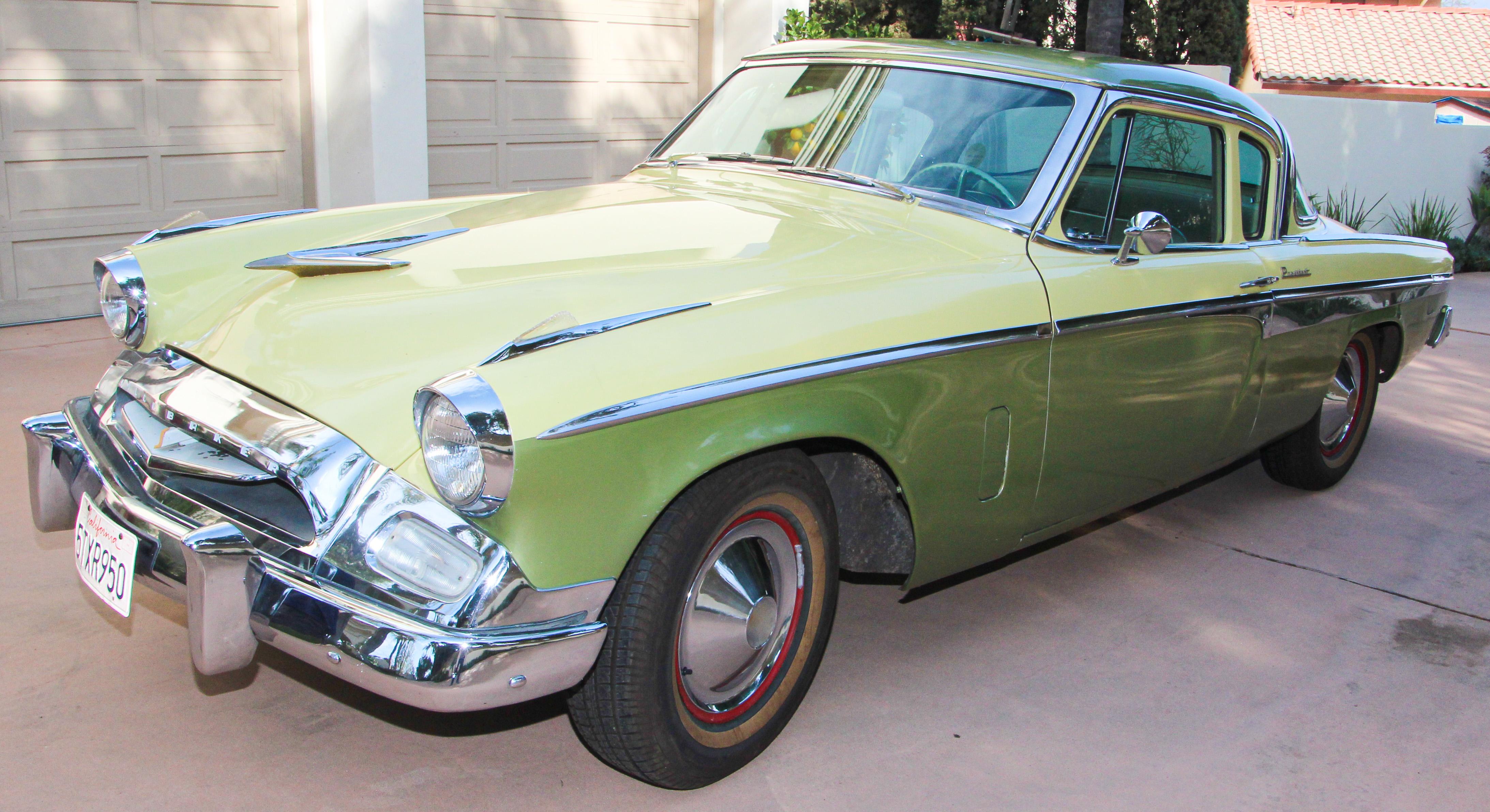 Studebaker President 1955, Collector Car Gelb und Lime Green im Zustand „Gut“ im Angebot in North Hollywood, CA