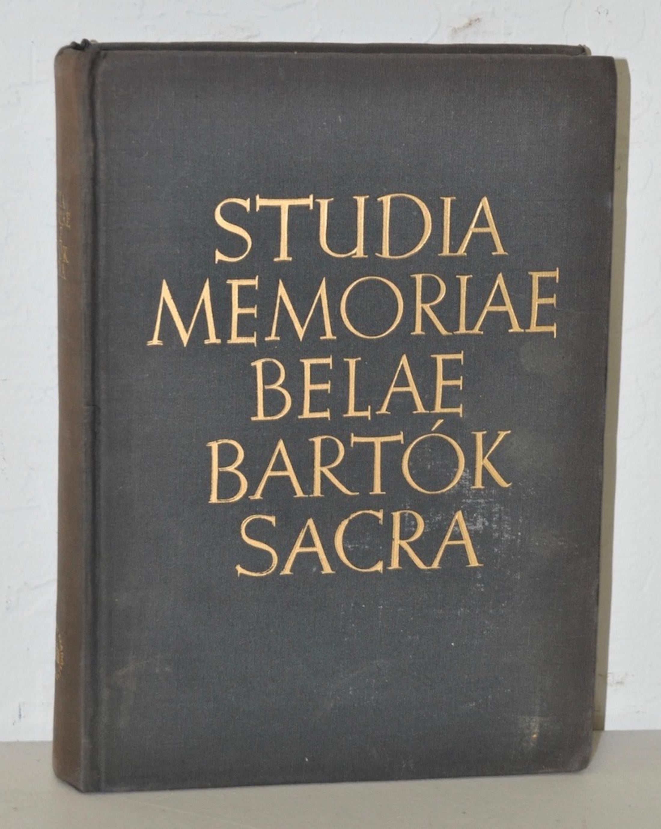 Studia Memoriae Belae Bartok Sacra circa 1958 signed by Paul Robeson (personal copy) *rare*

Rare first edition book on Béla Bartók signed twice by Paul Robeson as his personal copy.

The book is in good vintage condition with separation at the