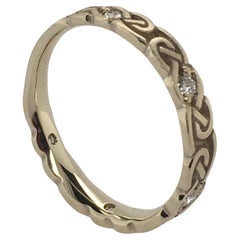 Studio A 311 Nodo Infinito Stretto Senza Bordo 14k WG con 5 Accenti di Diamante