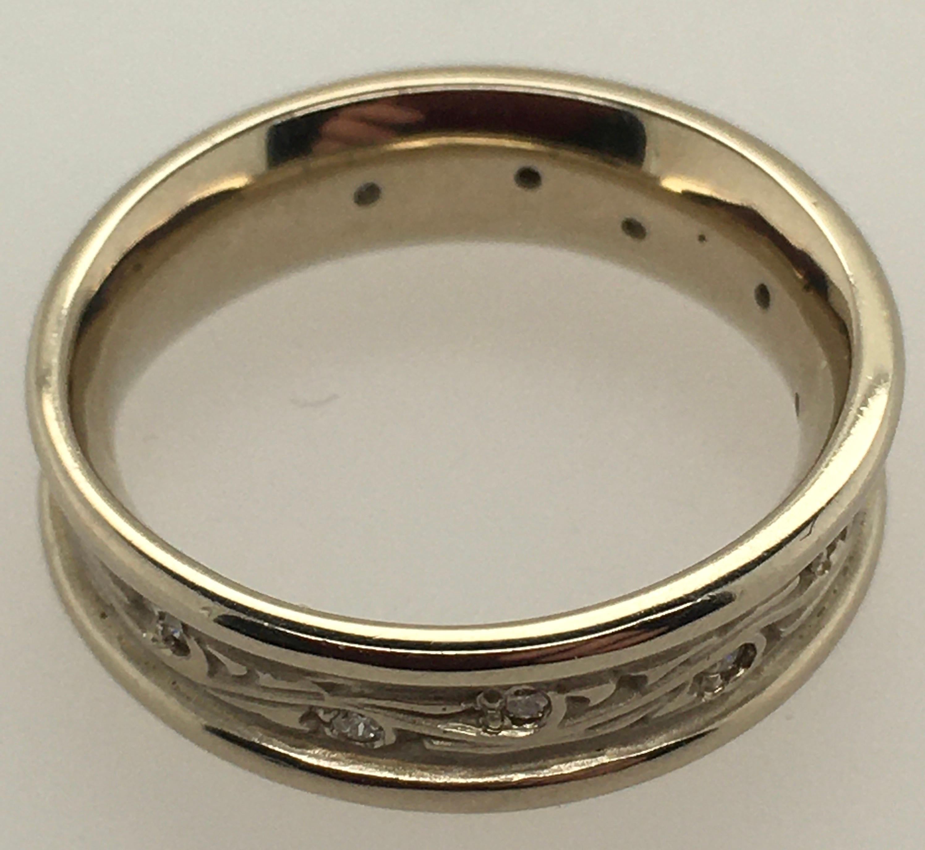 Women's Studio 311 Narrow Starry Nite 14k WG Band with Ten .10TW Diamonds, 1.5mm Borders For Sale