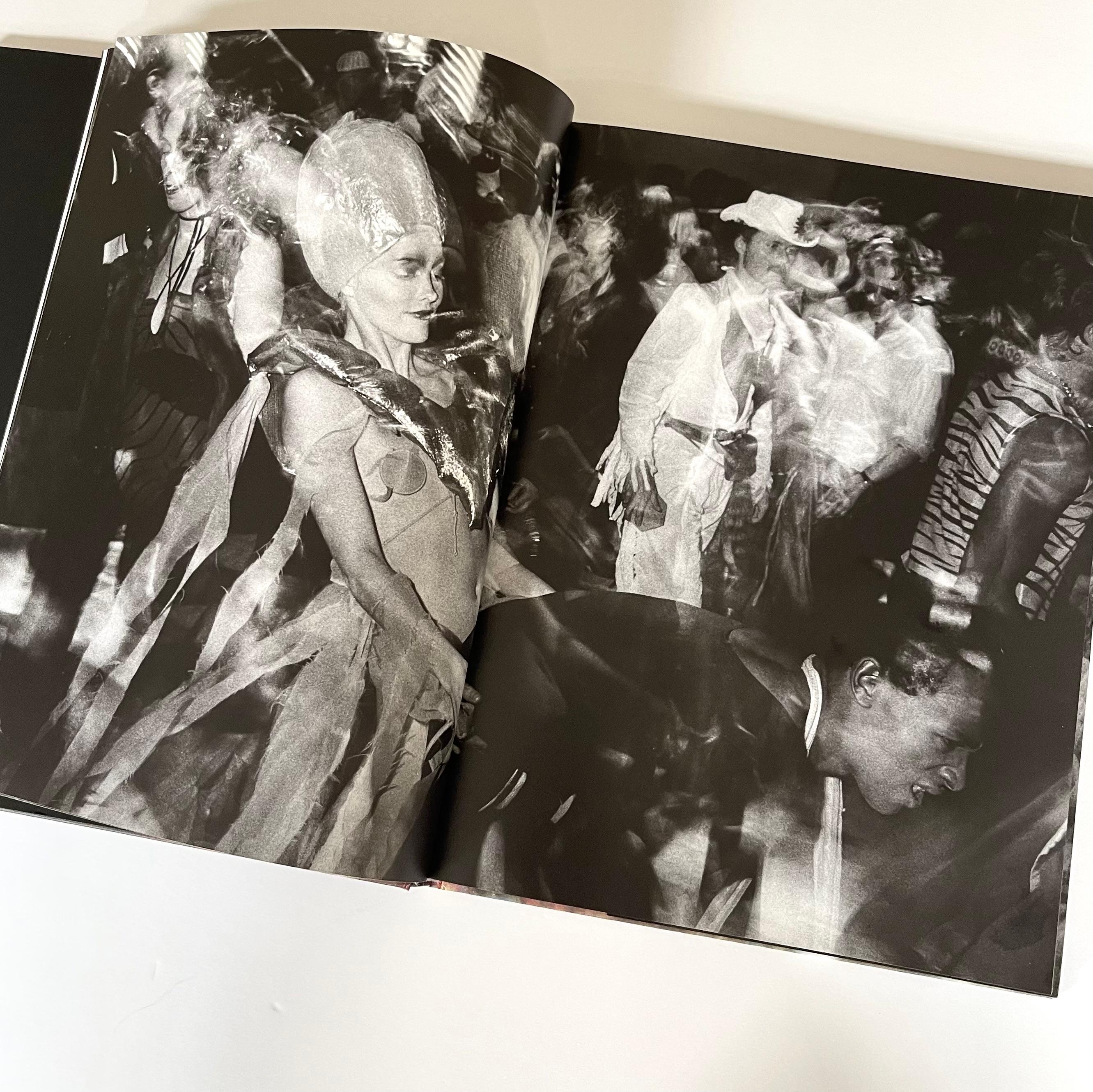 XXIe siècle et contemporain Studio 54 Hasse Person, 1ère édition, 2015 (livre) en vente