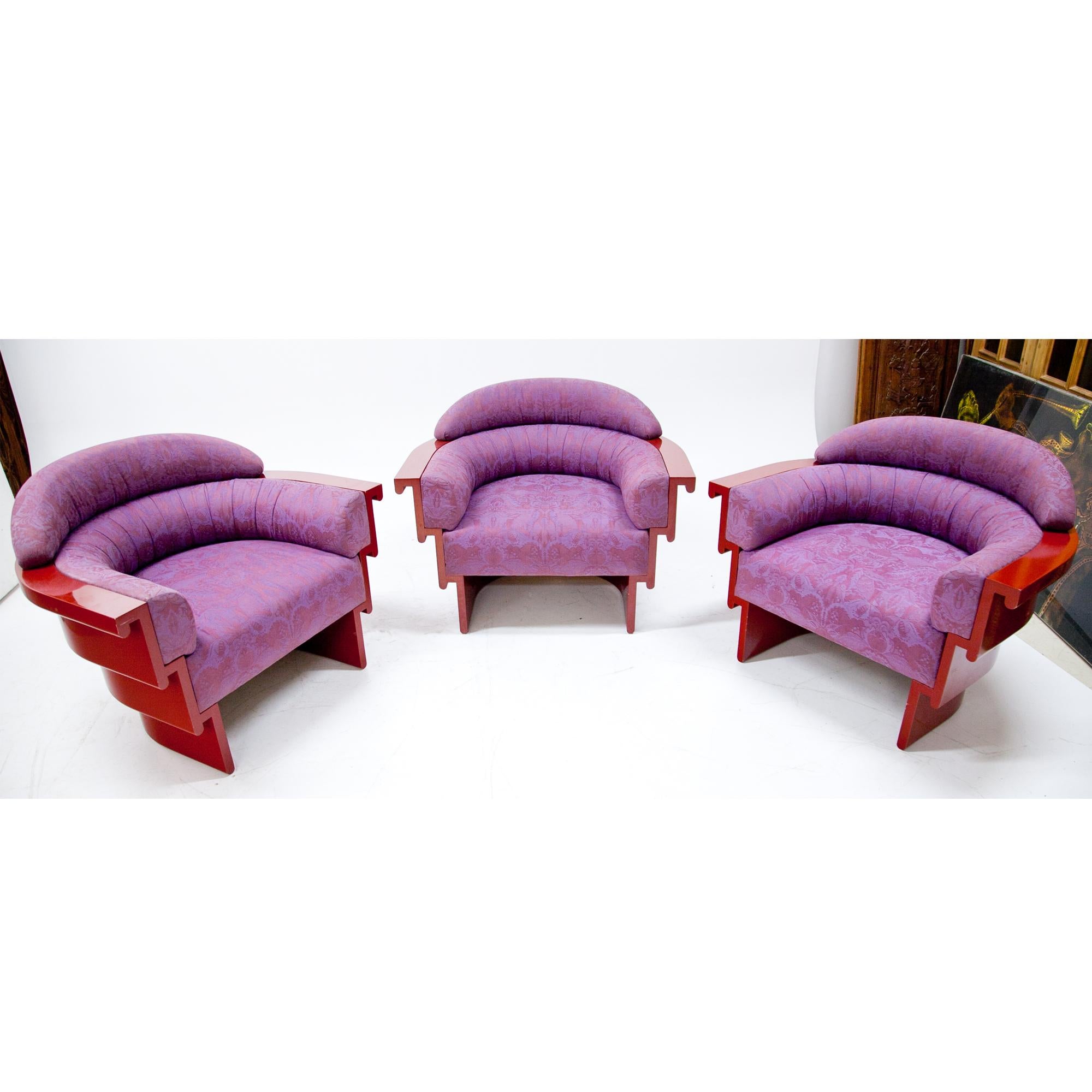 Studio A Lounge Chairs and Coffee Table, Italy 20th Century 10
