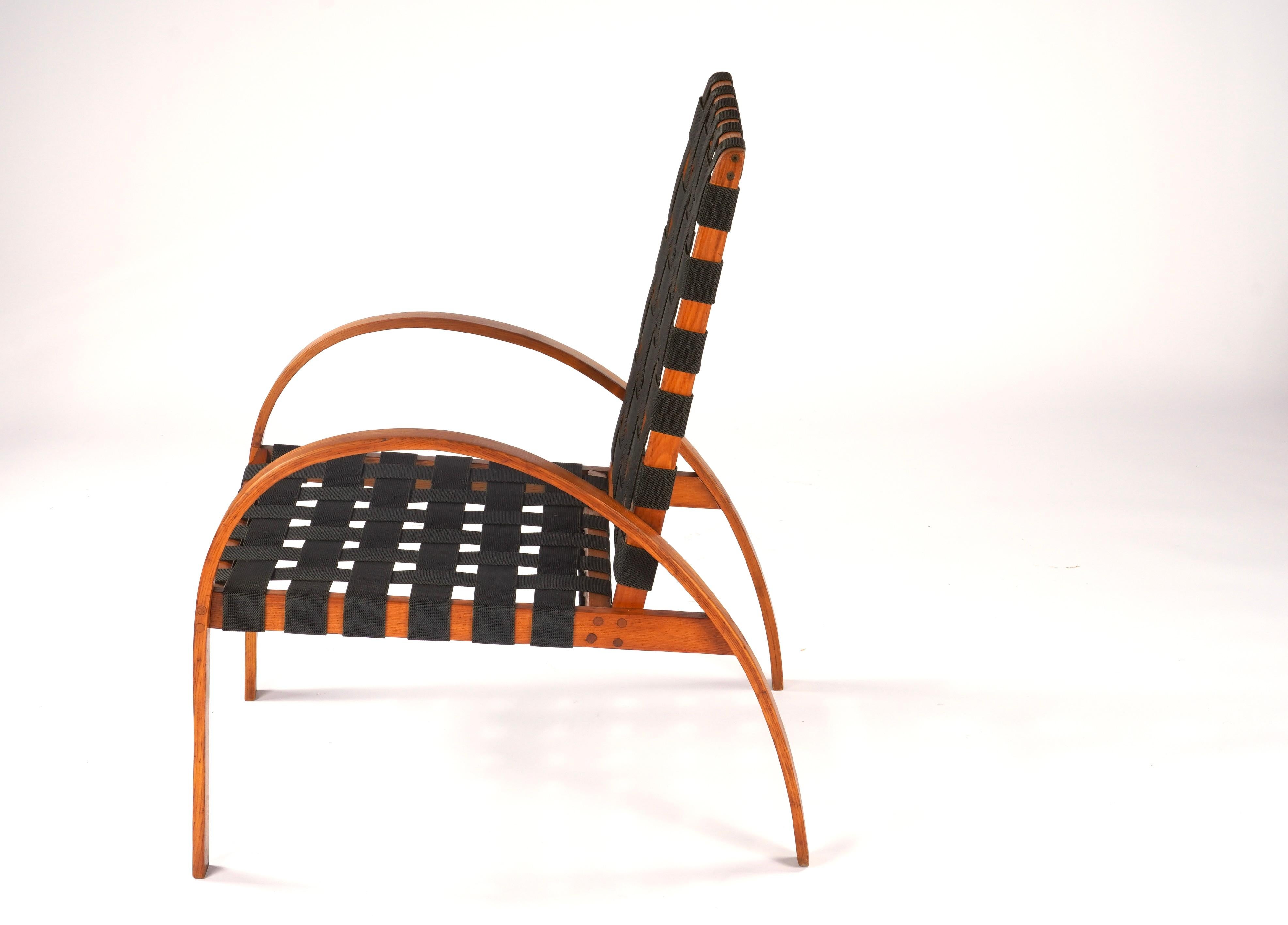Organique Fauteuil Studio en Oak Oak avec sangles noires en vente