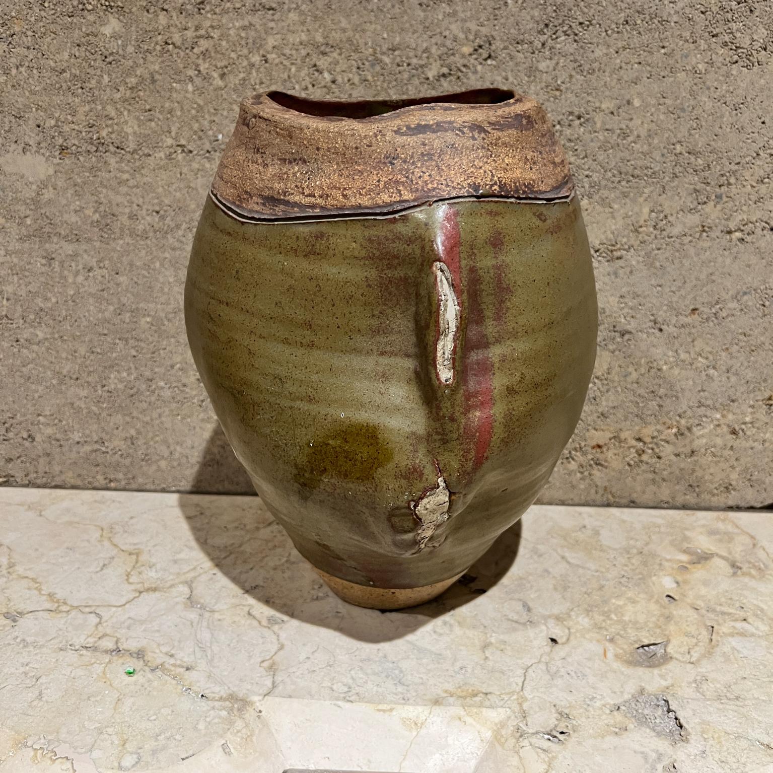Studio Art Pottery Vaso in terracotta testurizzato Vaso in vendita 2