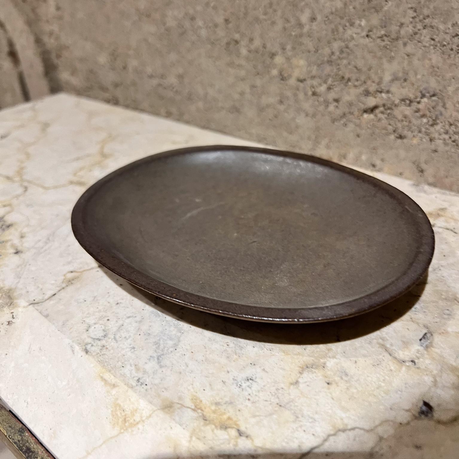 Mid-Century Modern Gordon Jane Martz Marshall Studios Art Pottery Green Oval Tray For Sale