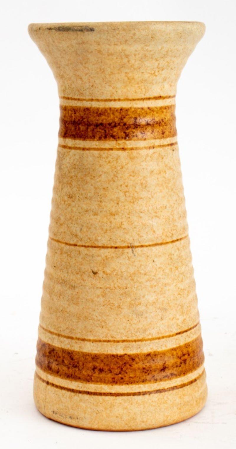 Pièces de vaisselle en Studio A Pottery, 10 Bon état - En vente à Astoria, NY