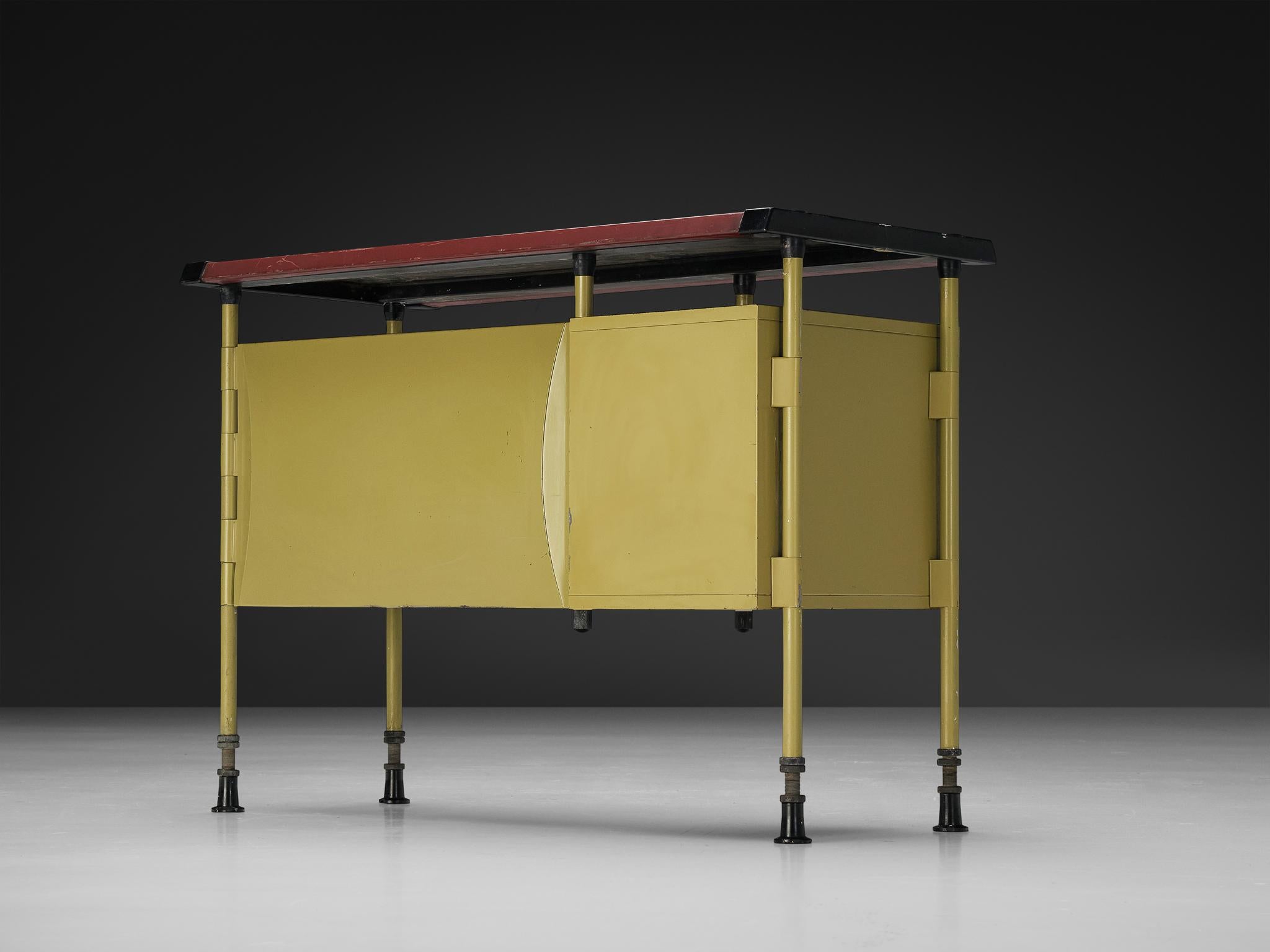 Studio BBPR for Olivetti Small 'Spazio' Desk with Drawers For Sale 2