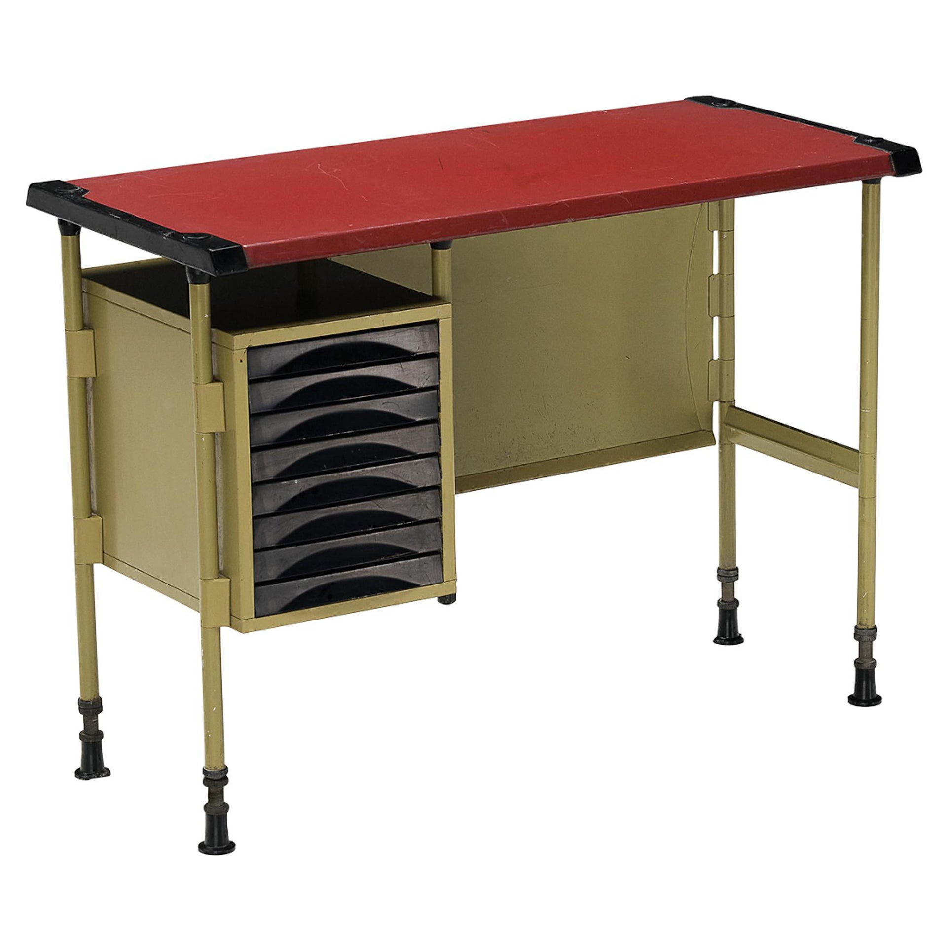 Studio BBPR for Olivetti Small 'Spazio' Desk with Drawers For Sale