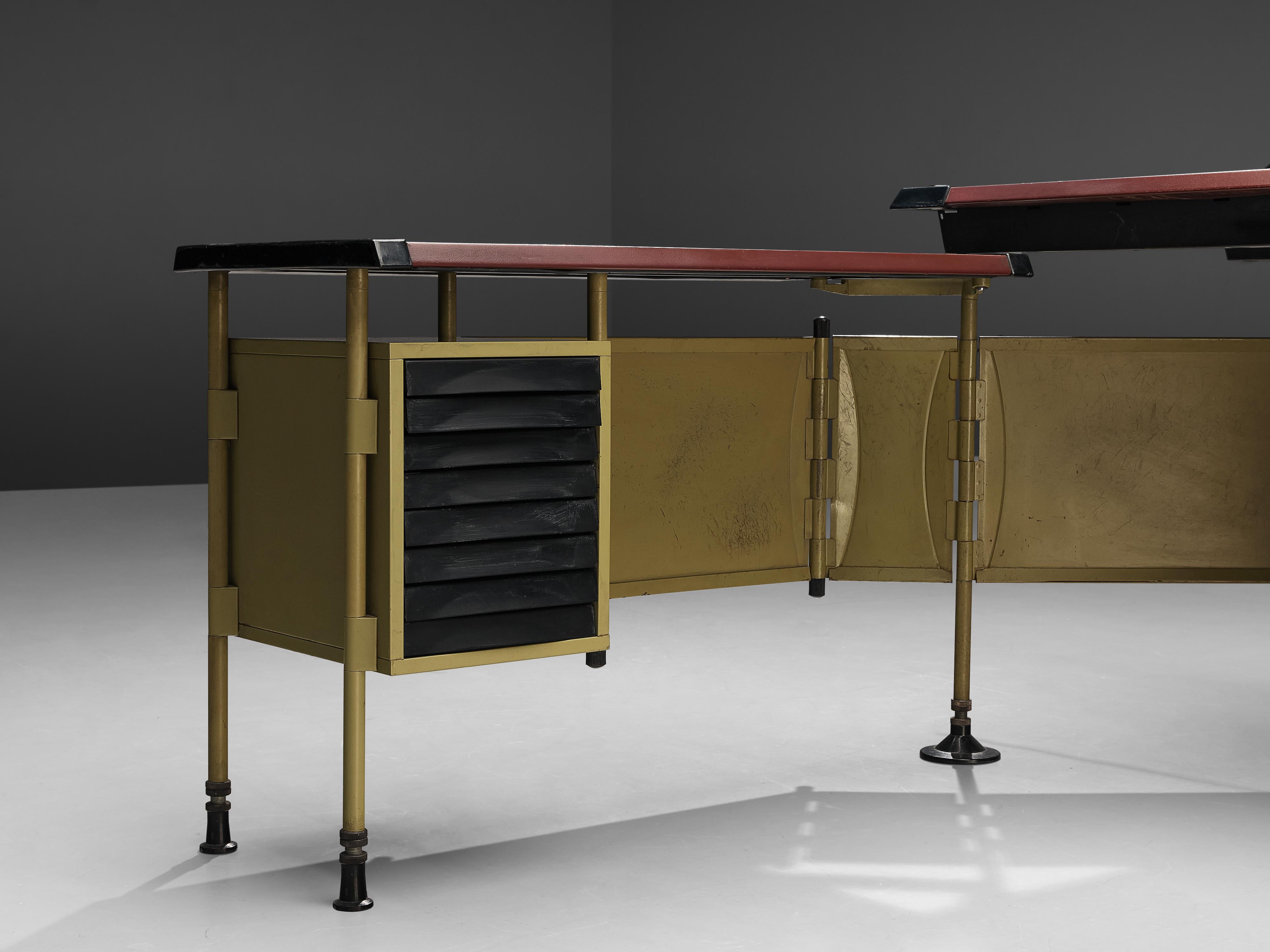 Mid-Century Modern Studio BBPR for Olivetti 'Spazio' Desk with Original Lamp