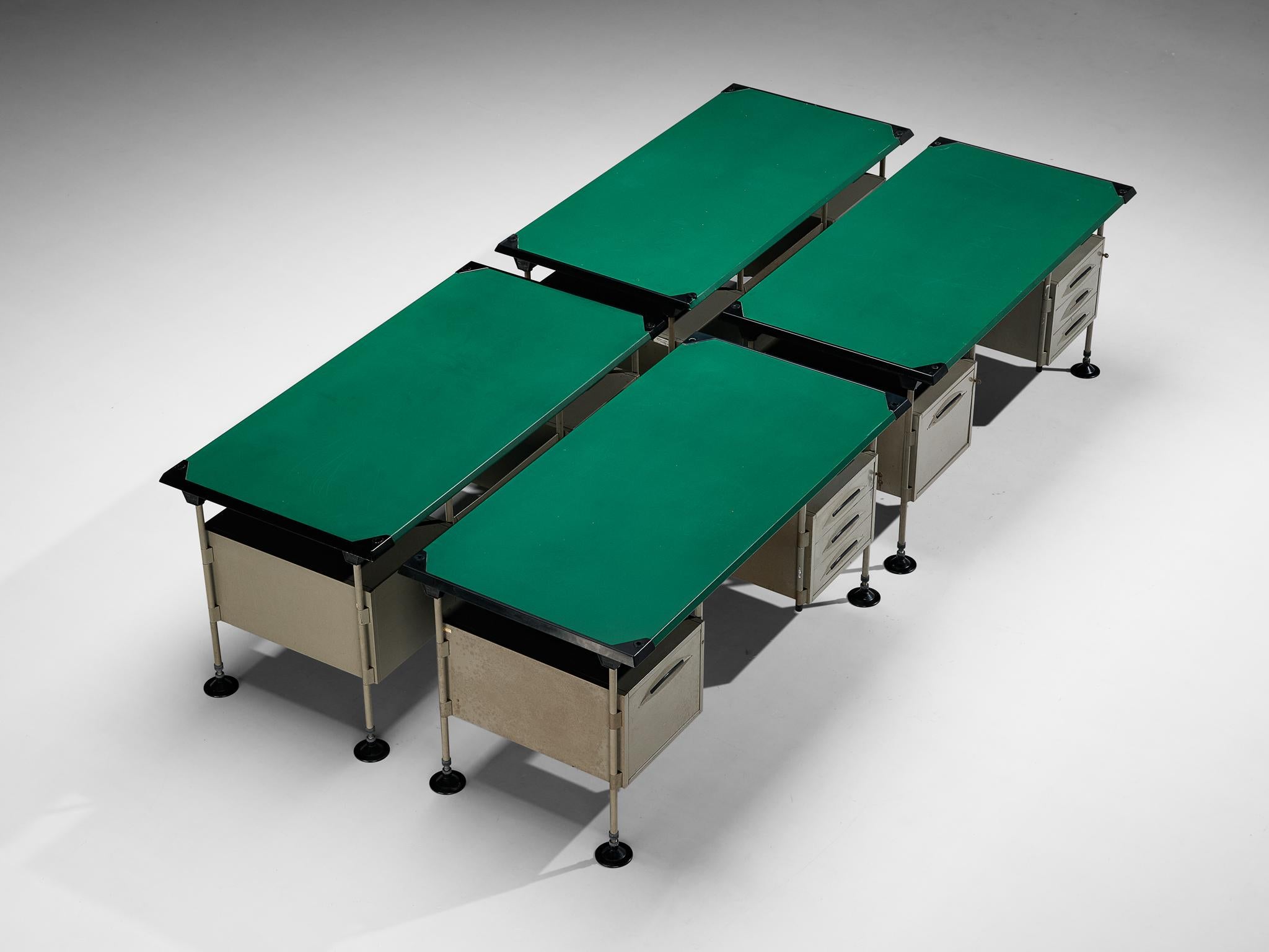Studio BBPR for Olivetti 'Spazio' Desks in Grey Coated Steel  In Good Condition For Sale In Waalwijk, NL