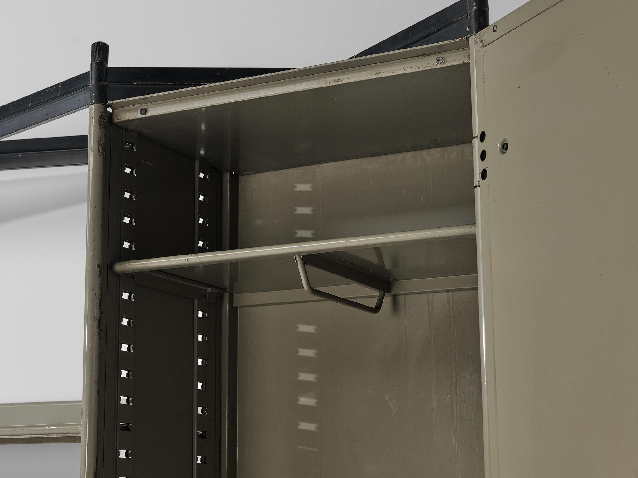 Studio BBPR for Olivetti 'Spazio' Large Shelving System in Steel 7M  For Sale 2