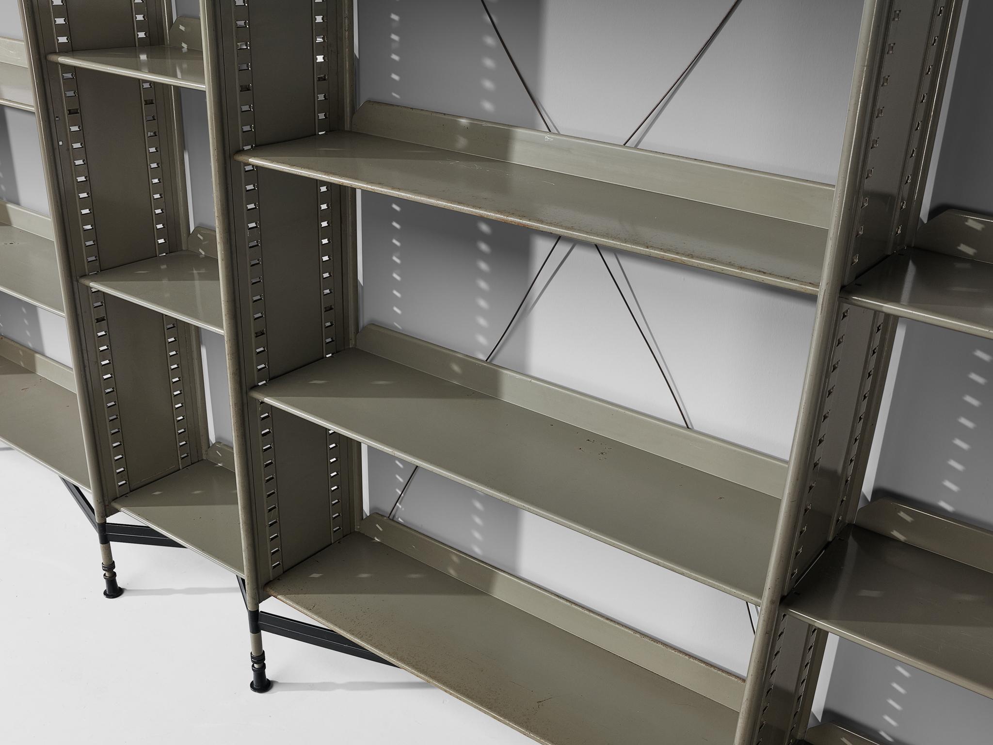 Studio BBPR for Olivetti 'Spazio' Large Shelving System in Metal 7M  For Sale 1