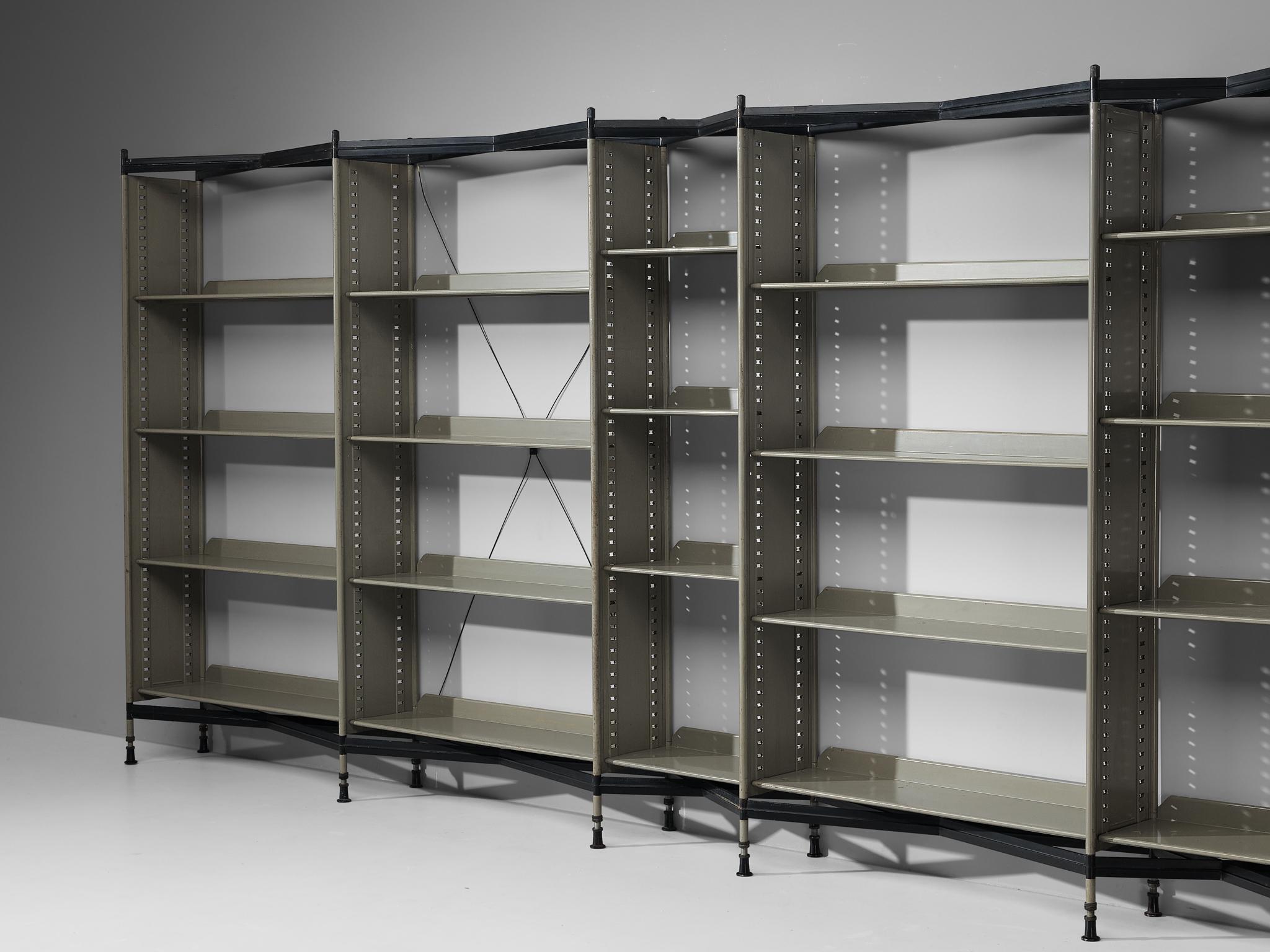 Studio BBPR for Olivetti 'Spazio' Large Shelving System in Metal 7M  For Sale 2