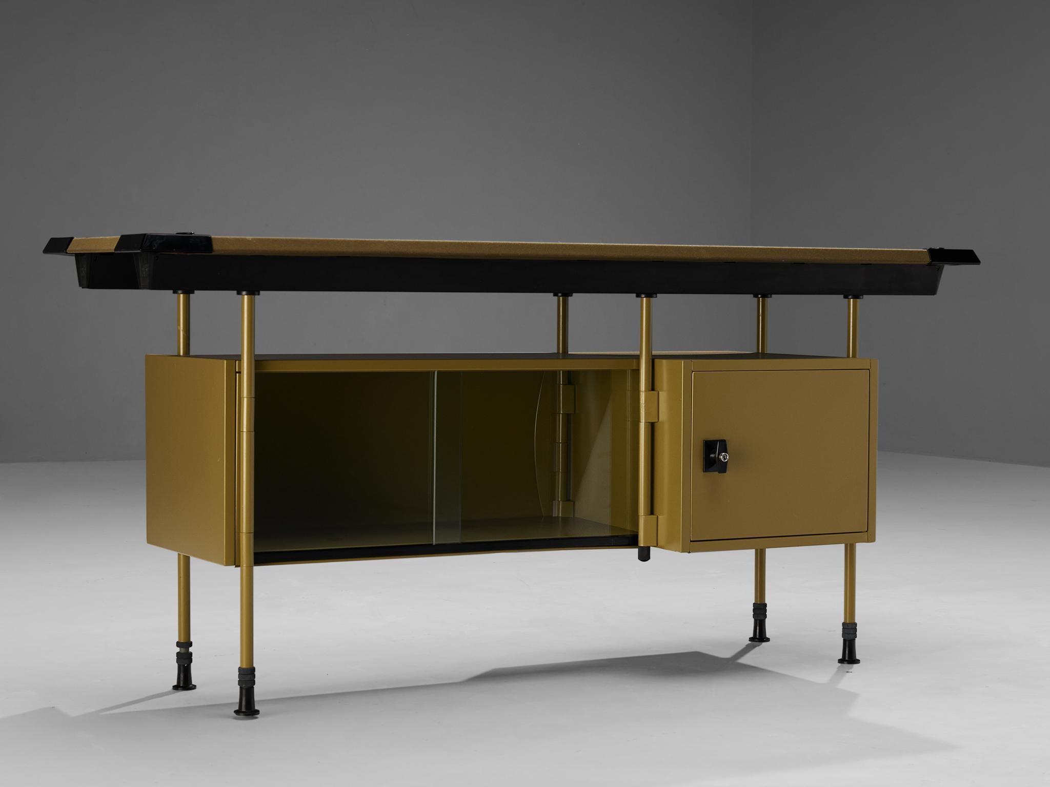 Studio BBPR for Olivetti 'Spazio' Set with Desk, Sideboard and Table  6