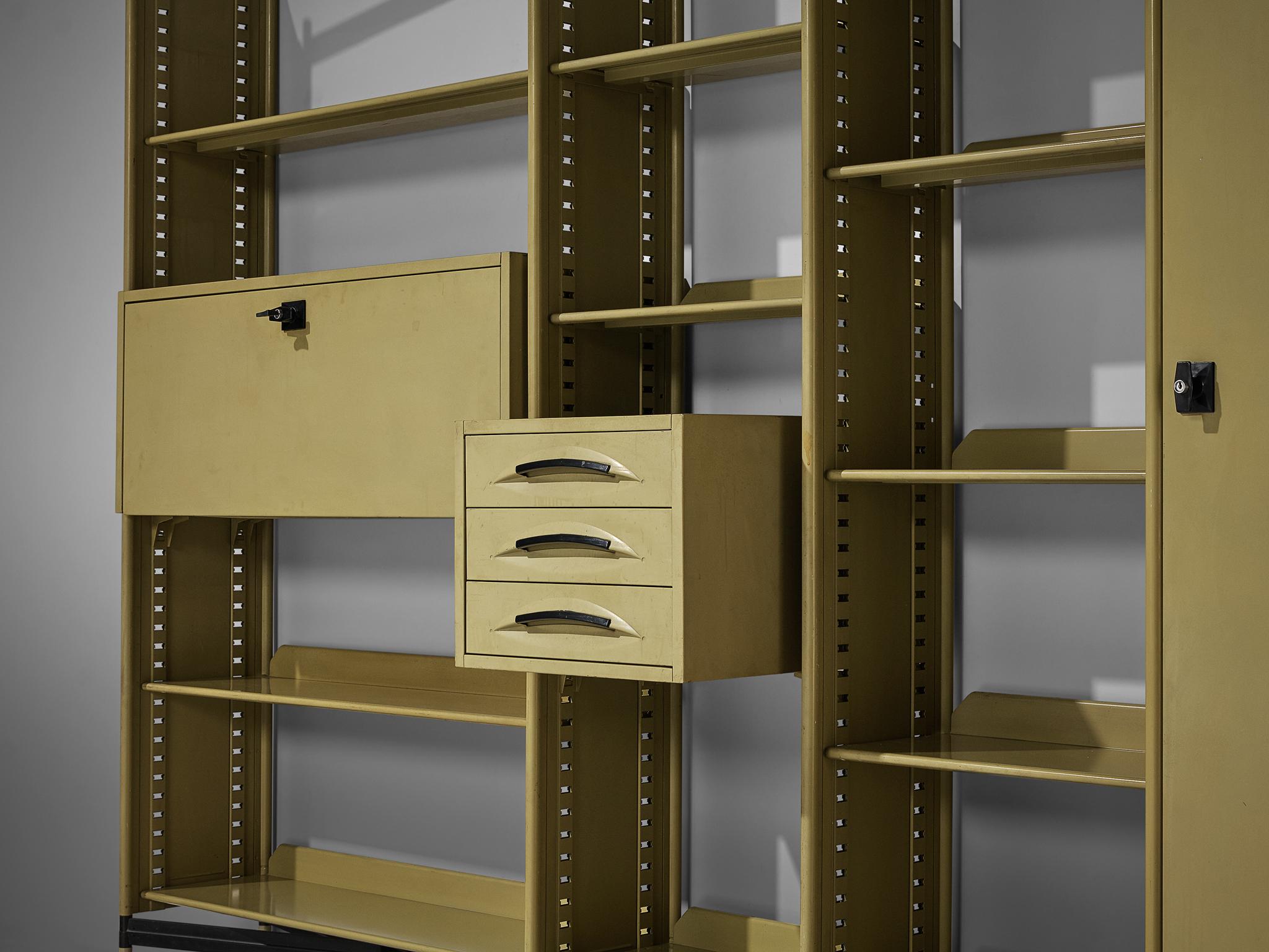 Studio BBPR for Olivetti 'Spazio' Shelving System in Metal 1