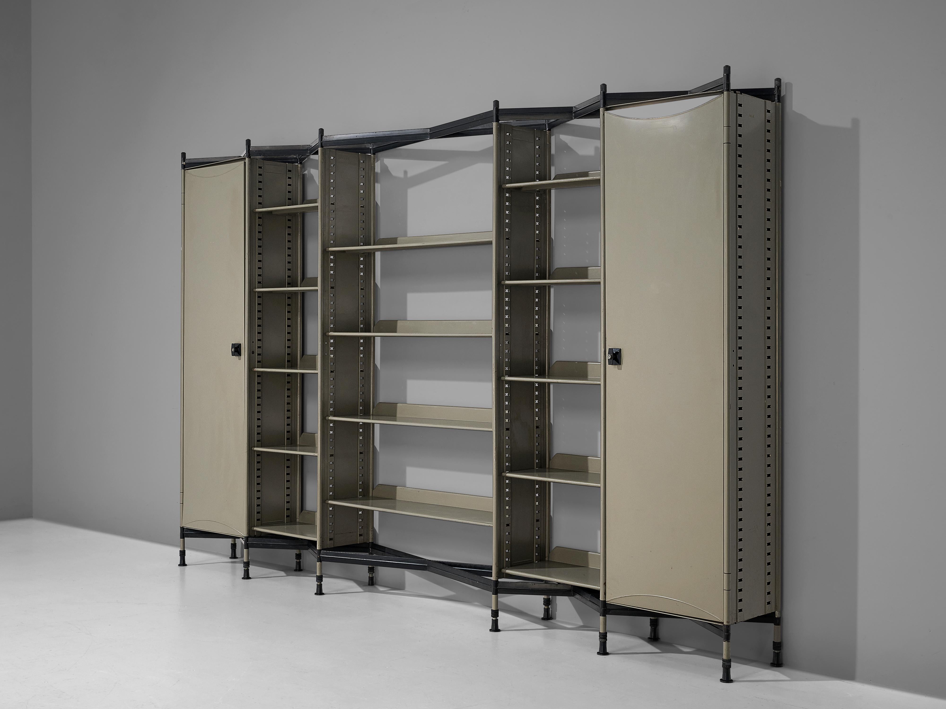 Studio BBPR for Olivetti 'Spazio' Shelving System in Metal For Sale 1