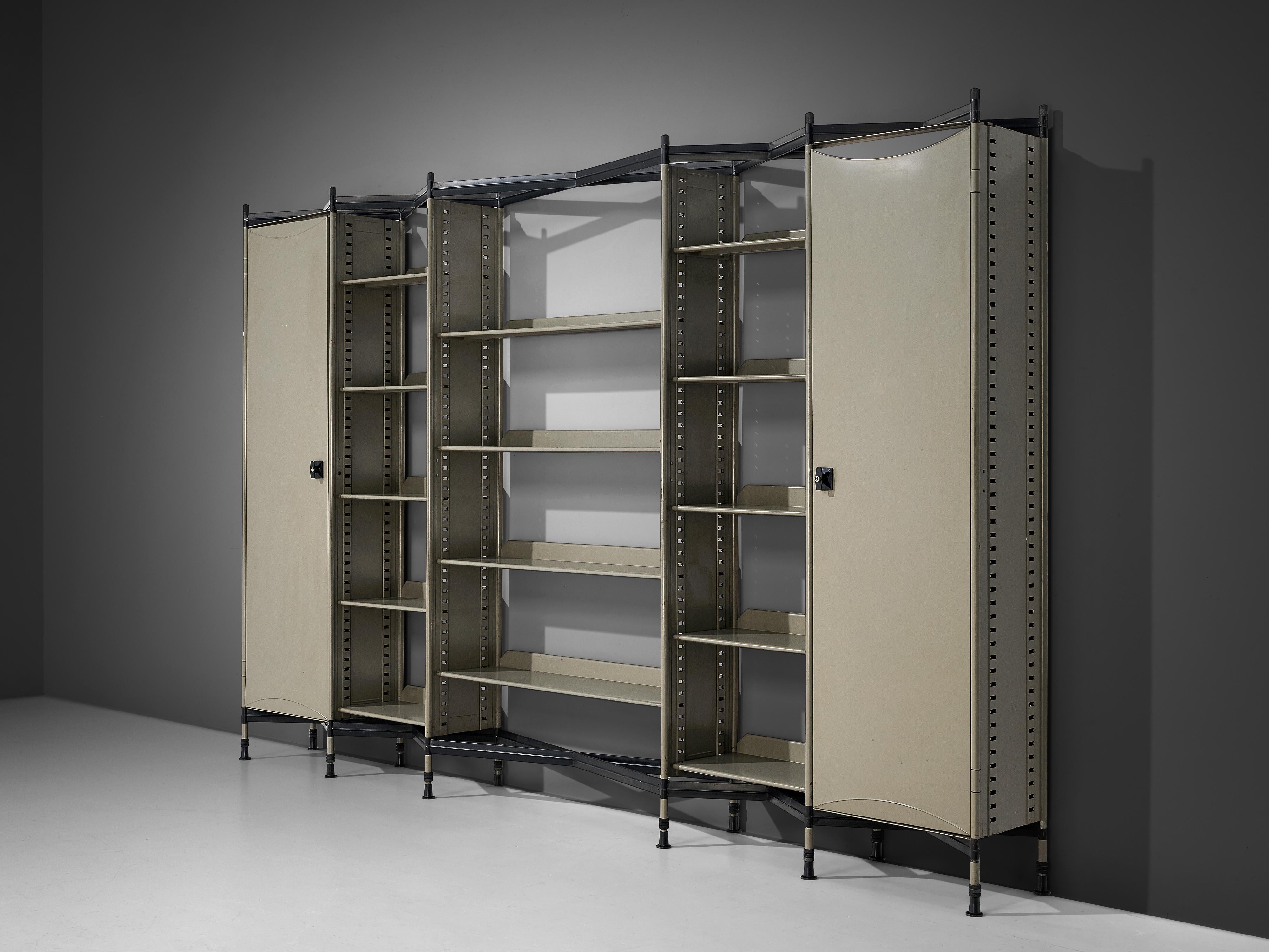 Mid-20th Century Studio BBPR for Olivetti 'Spazio' Shelving System in Steel For Sale