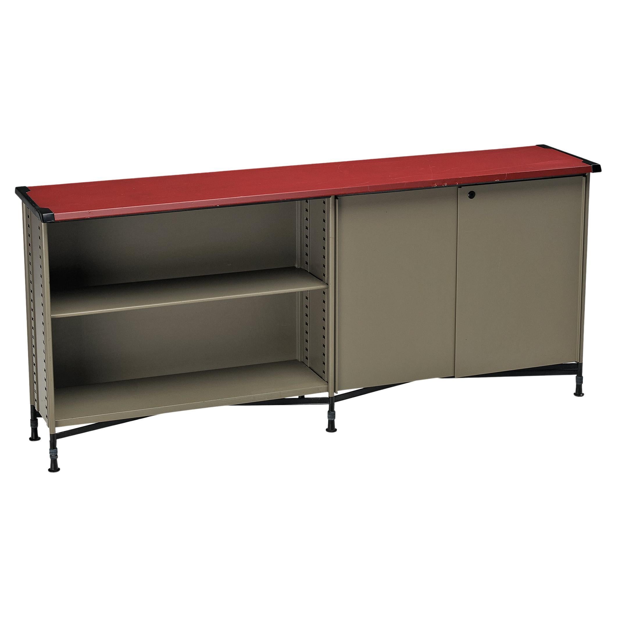 Studio BBPR pour Olivetti 'Spazio' Sideboard en acier revêtu de gris