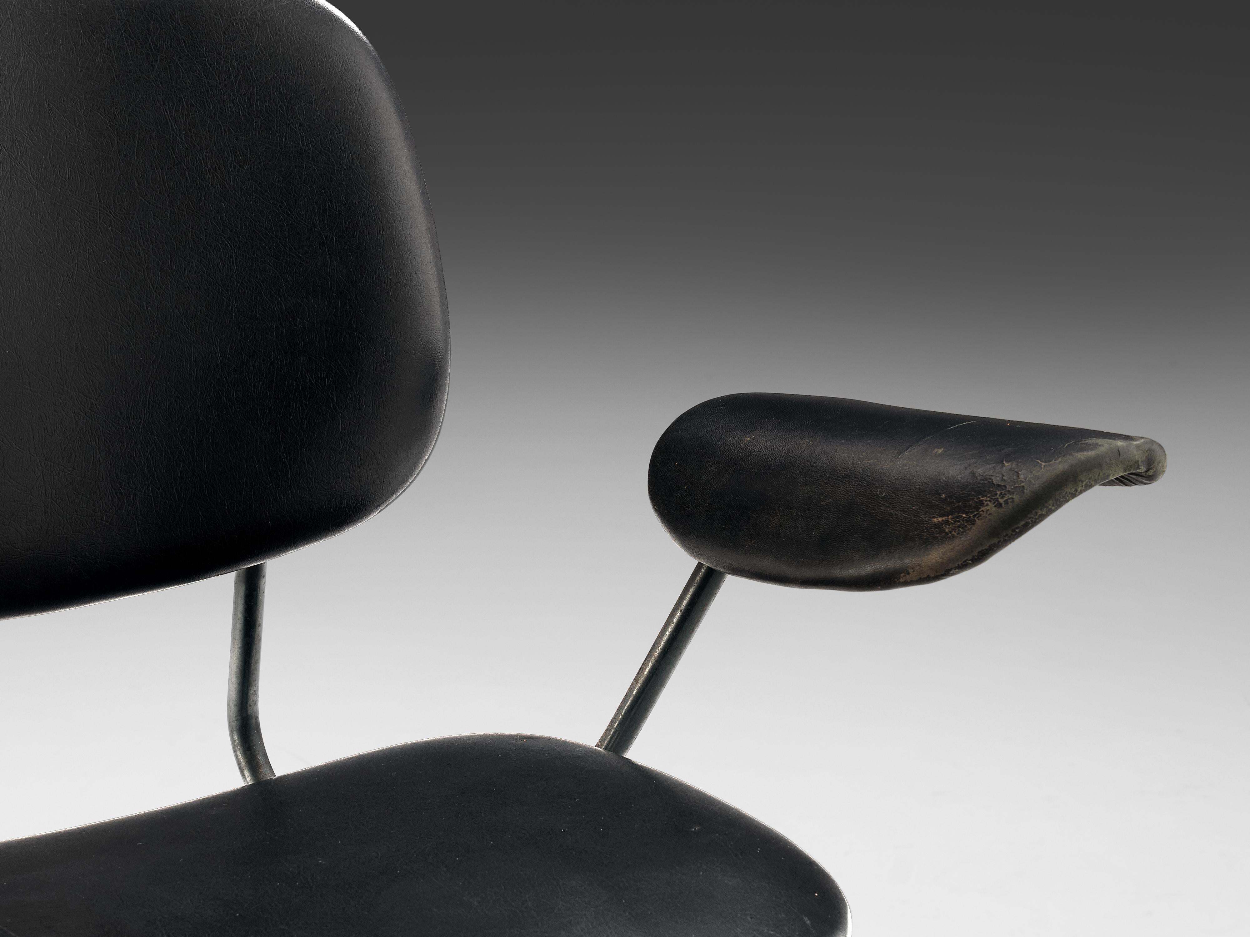 Mid-20th Century Studio BBPR for Olivetti Swivel Desk Chair in Black Leather