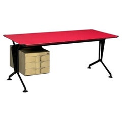 Studio BBPR, Olivetti, Italian Mid-Century Modern, Desk, Metal, 1950s