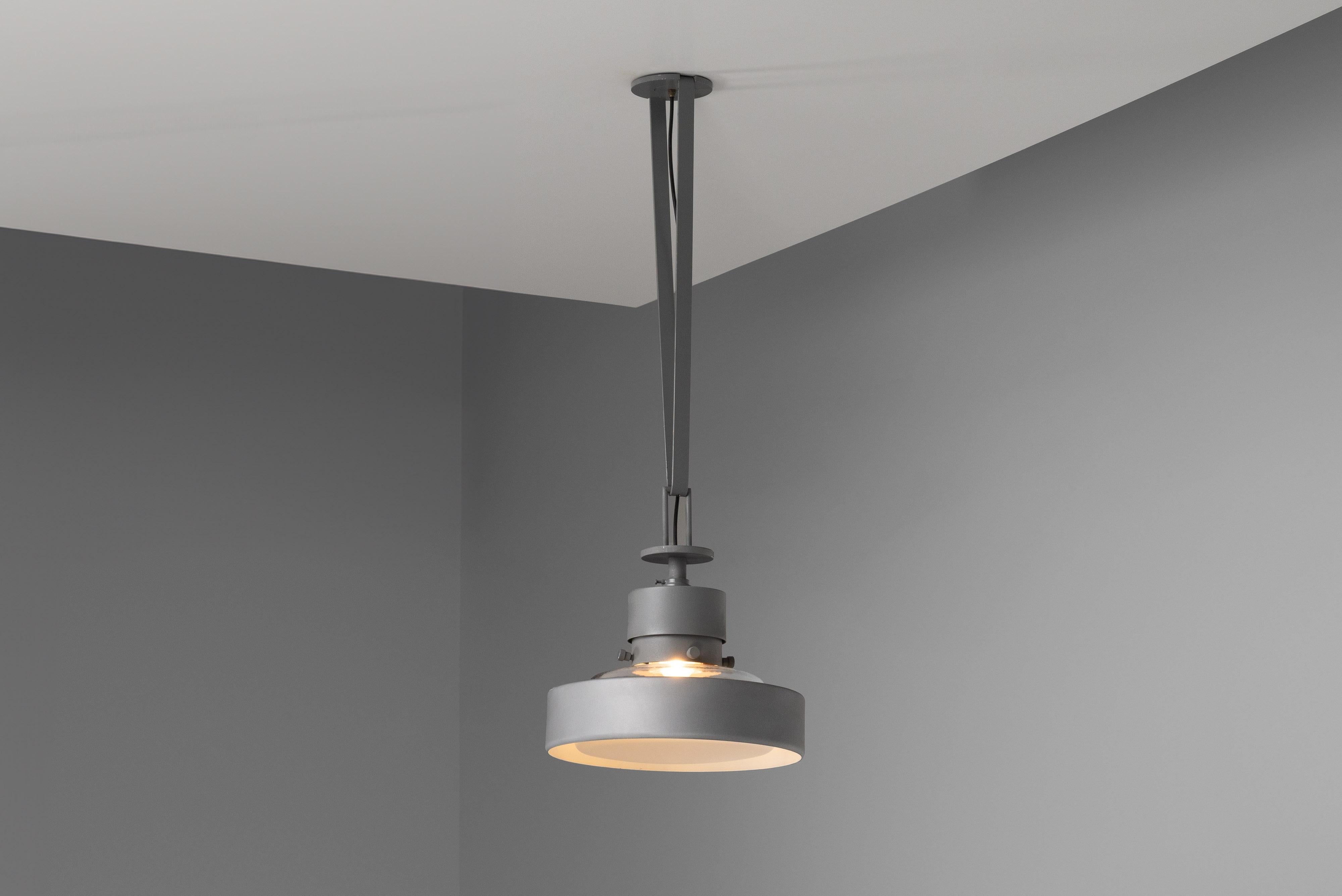 Studio BBPR lampade a sospensione Torre Velasca Milano Italia 1956 in vendita 4