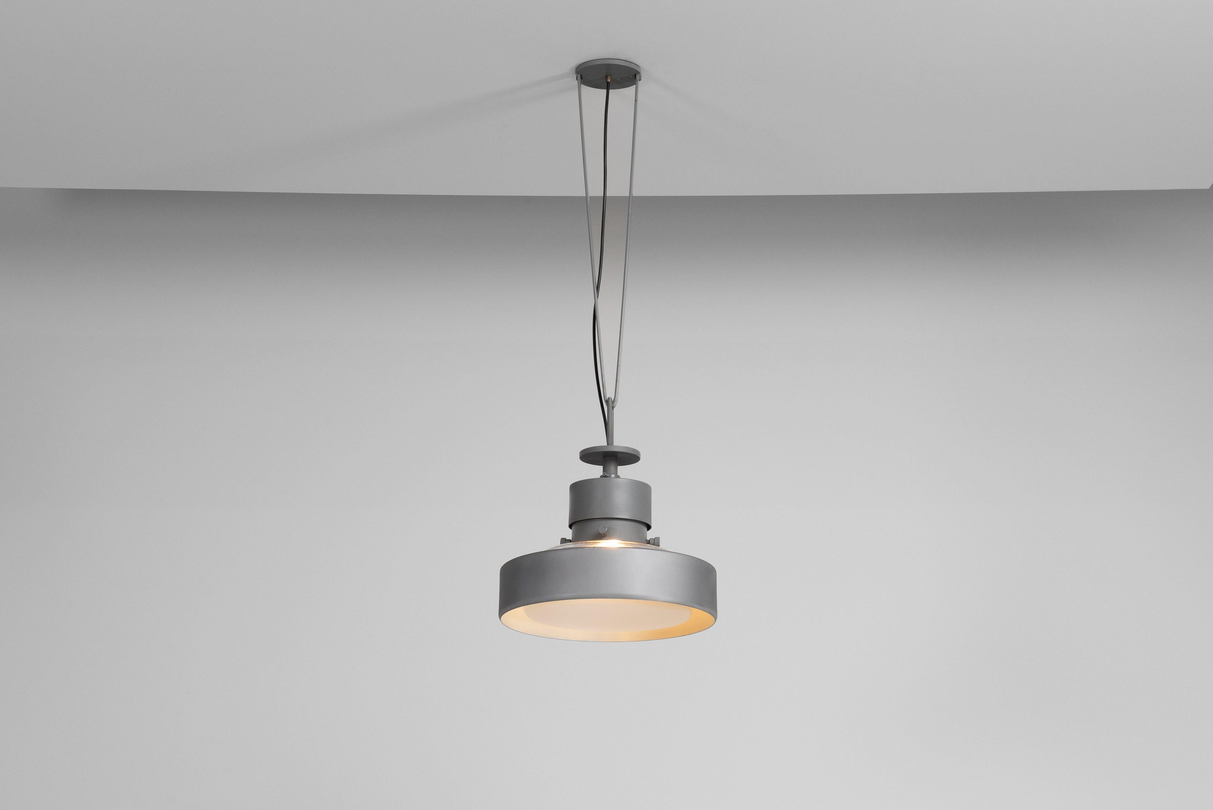 Studio BBPR lampade a sospensione Torre Velasca Milano Italia 1956 in vendita 11
