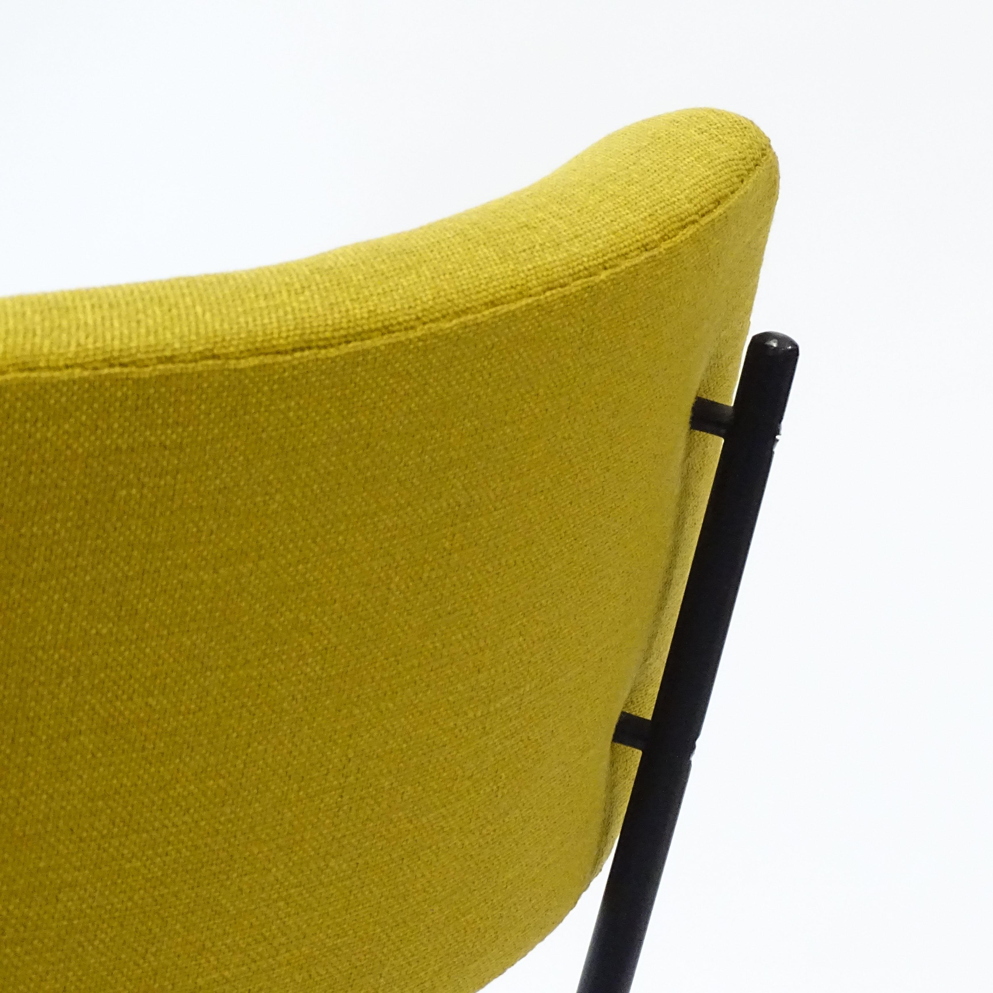 Metallo Studio BBPR Sedia Elettra singola in tessuto giallo curry per Arflex 1954 in vendita