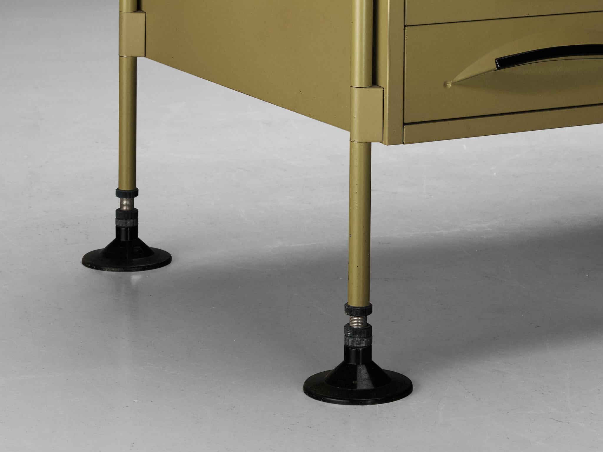Studio BBPR 'Spazio' Corner Desk with Movable Cabinet  For Sale 4