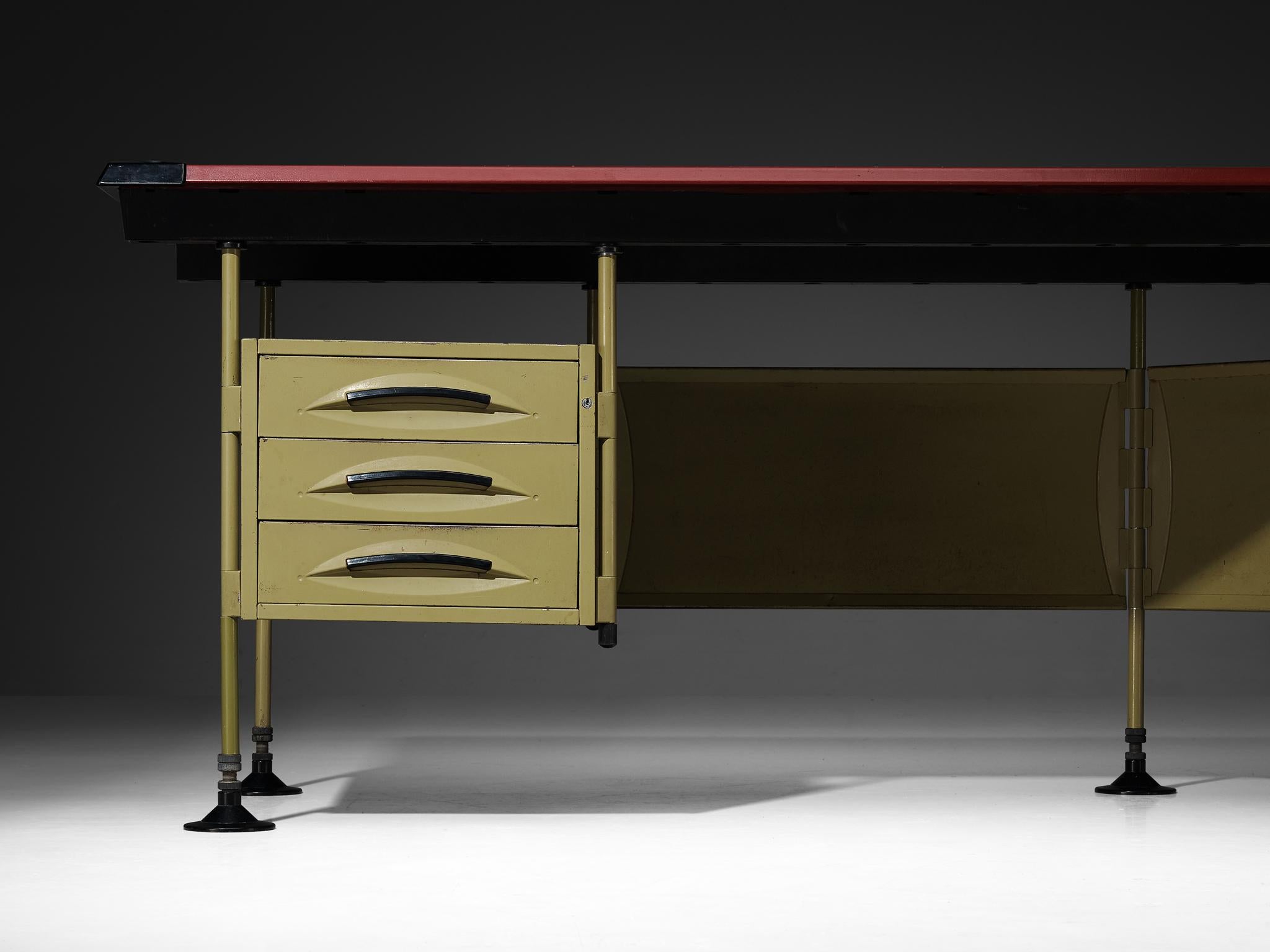 Mid-Century moderno Studio BBPR 'Spazio' Scrivania ad angolo con mobile in vendita