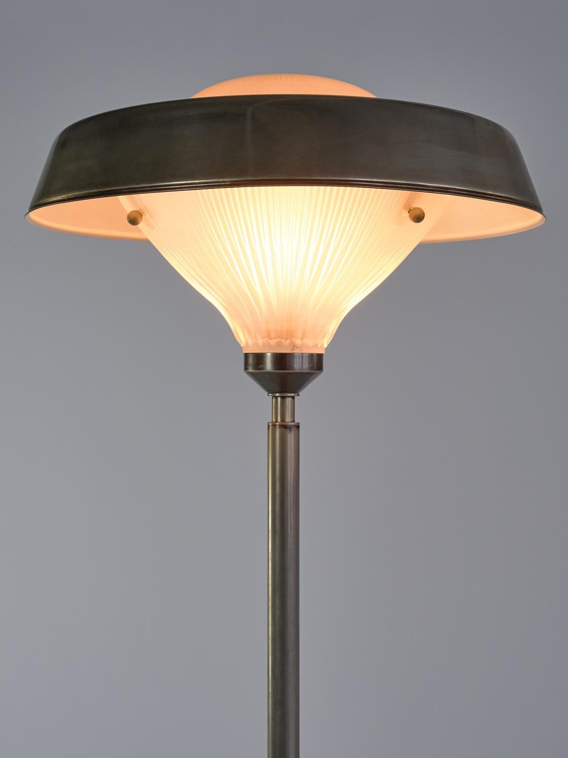 Studio BBPR 'Talia' Stehlampe aus Stahl und Glas, Artemide, Italien, 1962 im Angebot 3