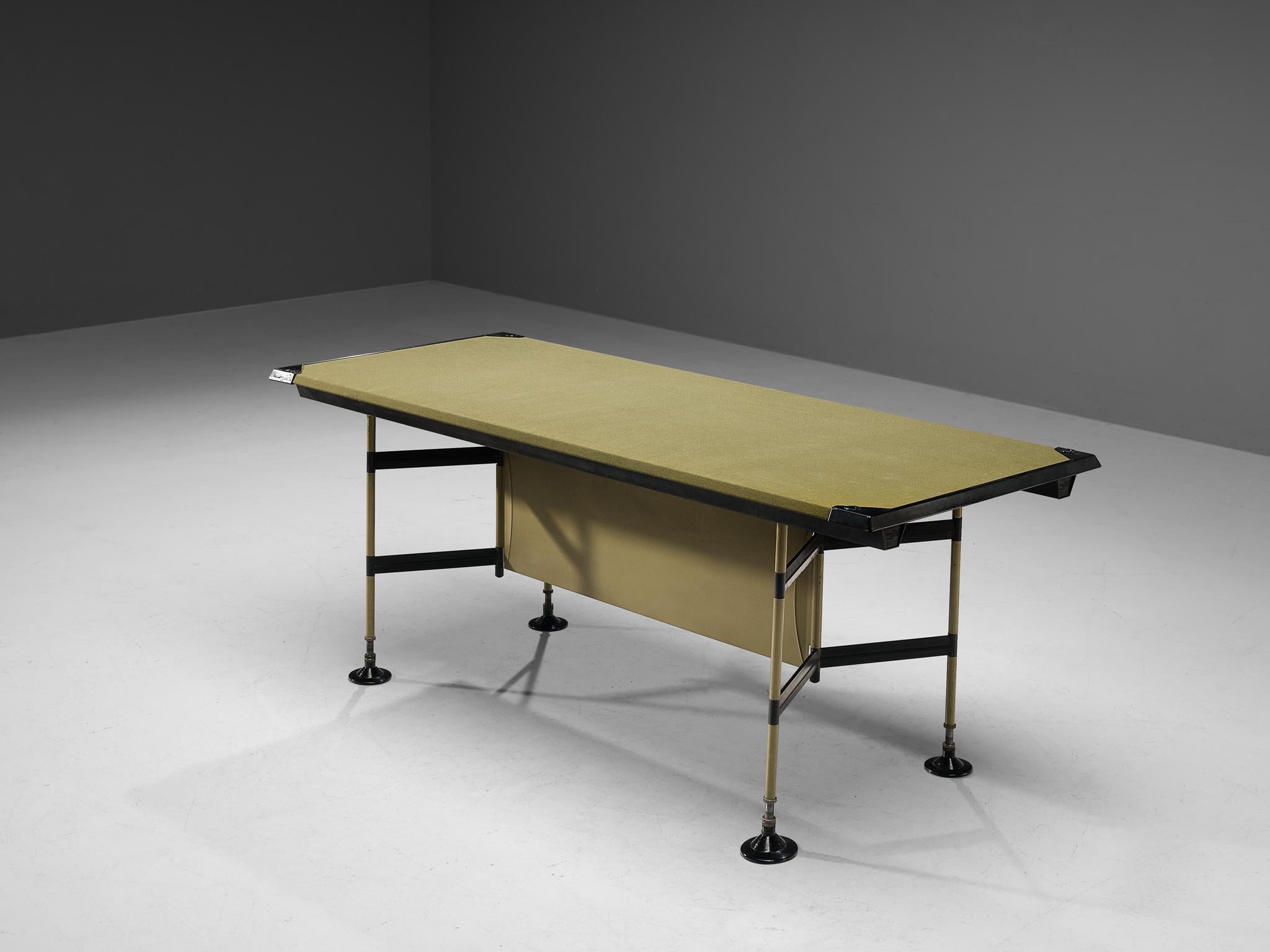 Mid-Century Modern Studio BBPR Table 'Spazio' polyvalente  en vente