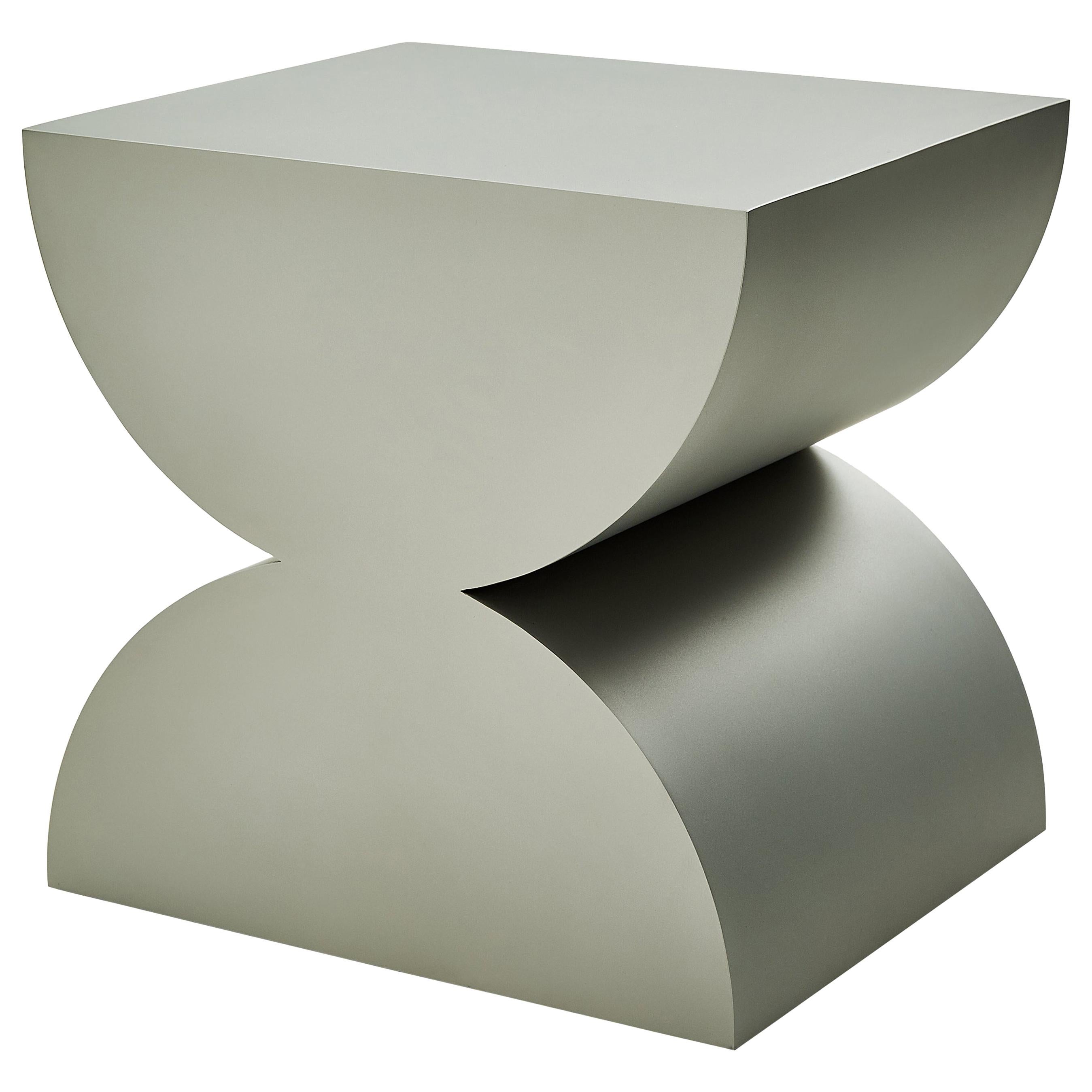 Mesa auxiliar escultórica Studio Brancusi II Acero mate Personalizable en venta