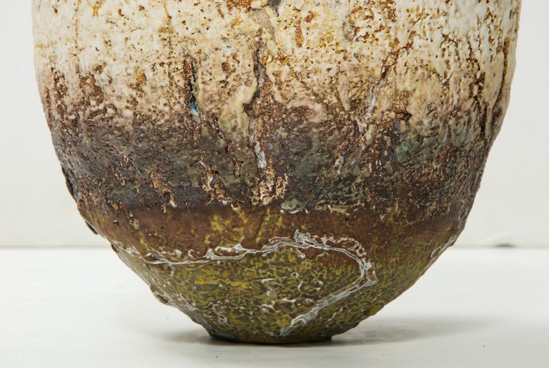 Studio-Built Ceramic Vessel by Rachel Wood In Excellent Condition For Sale In New York, NY