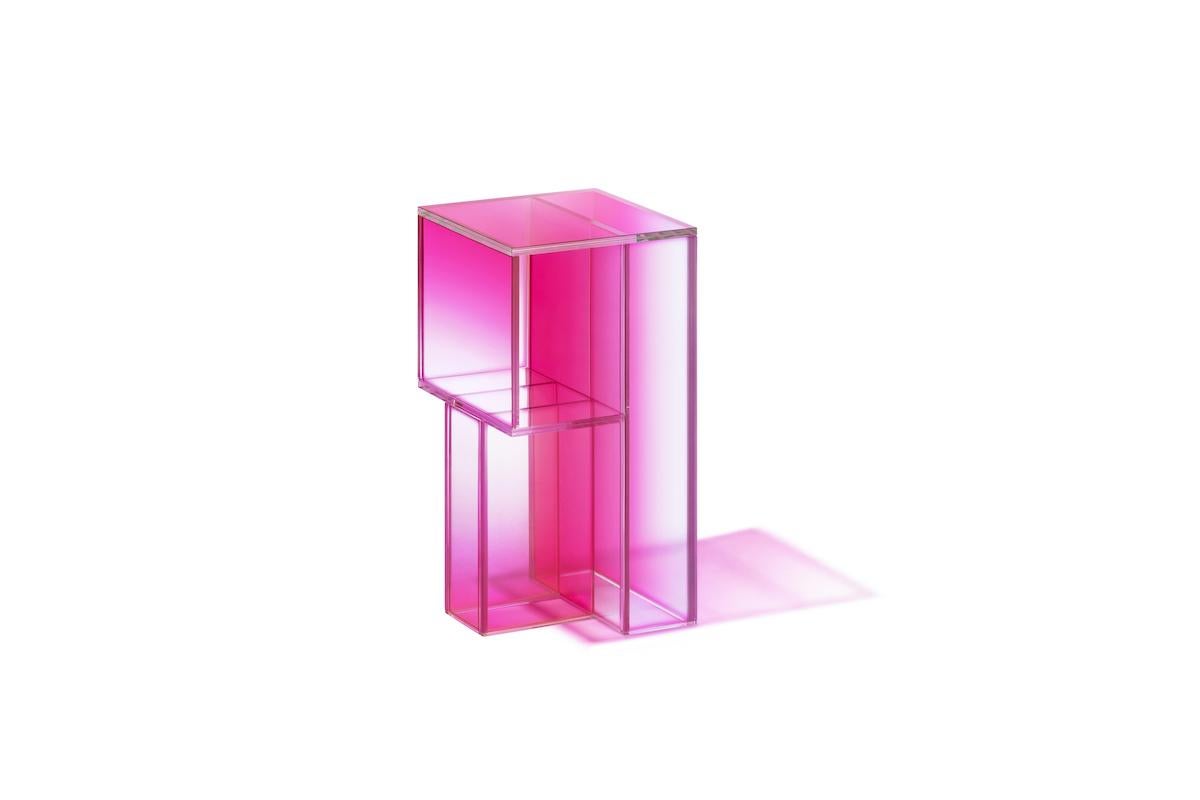 Studio Buzao, Null Side Shelf Hot Pink Edition, Laminiertes Glas, limitierte Auflage (Chinesisch) im Angebot