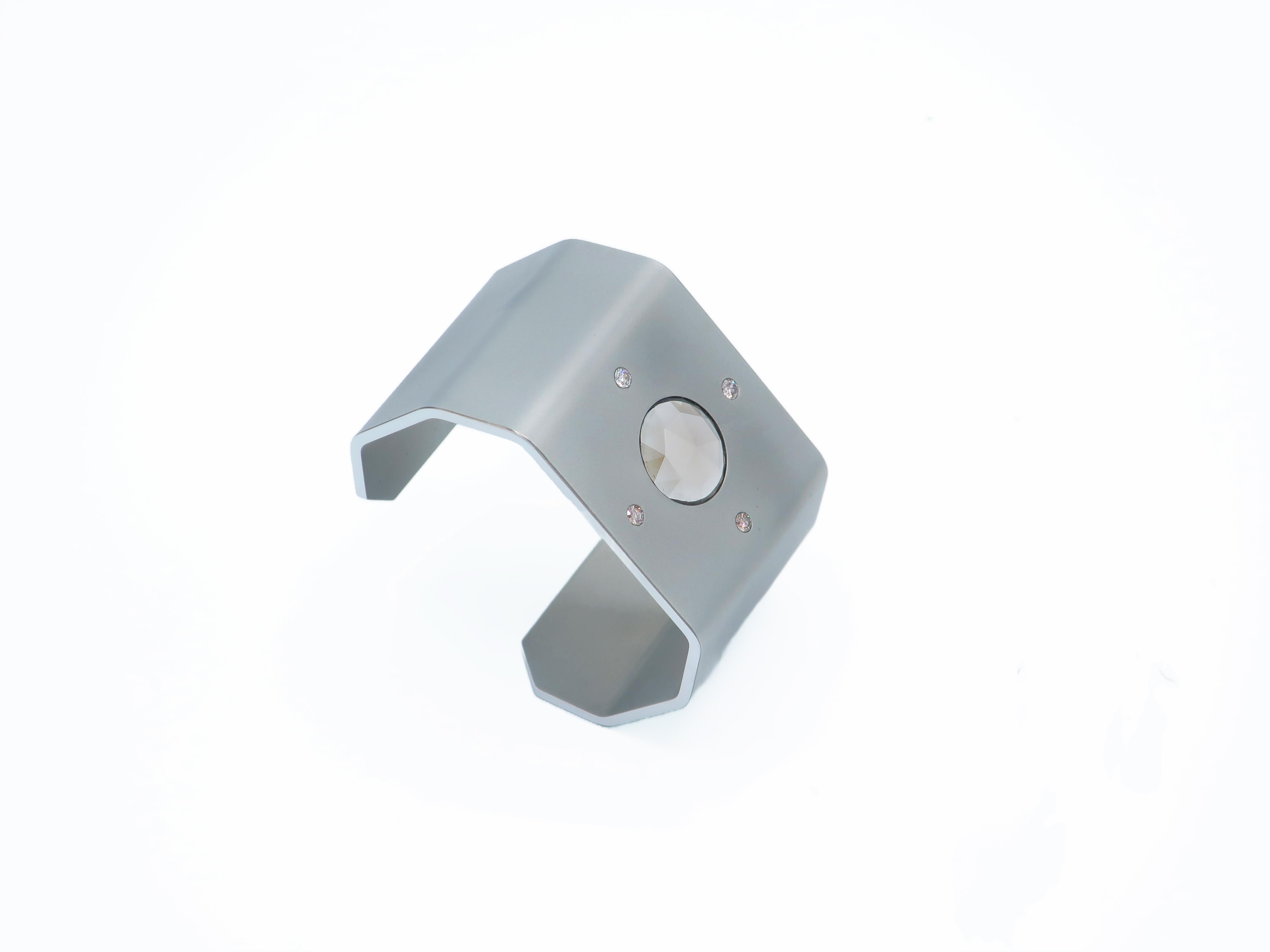 Mirus cuff by Studio C at Second Petale Gallery

